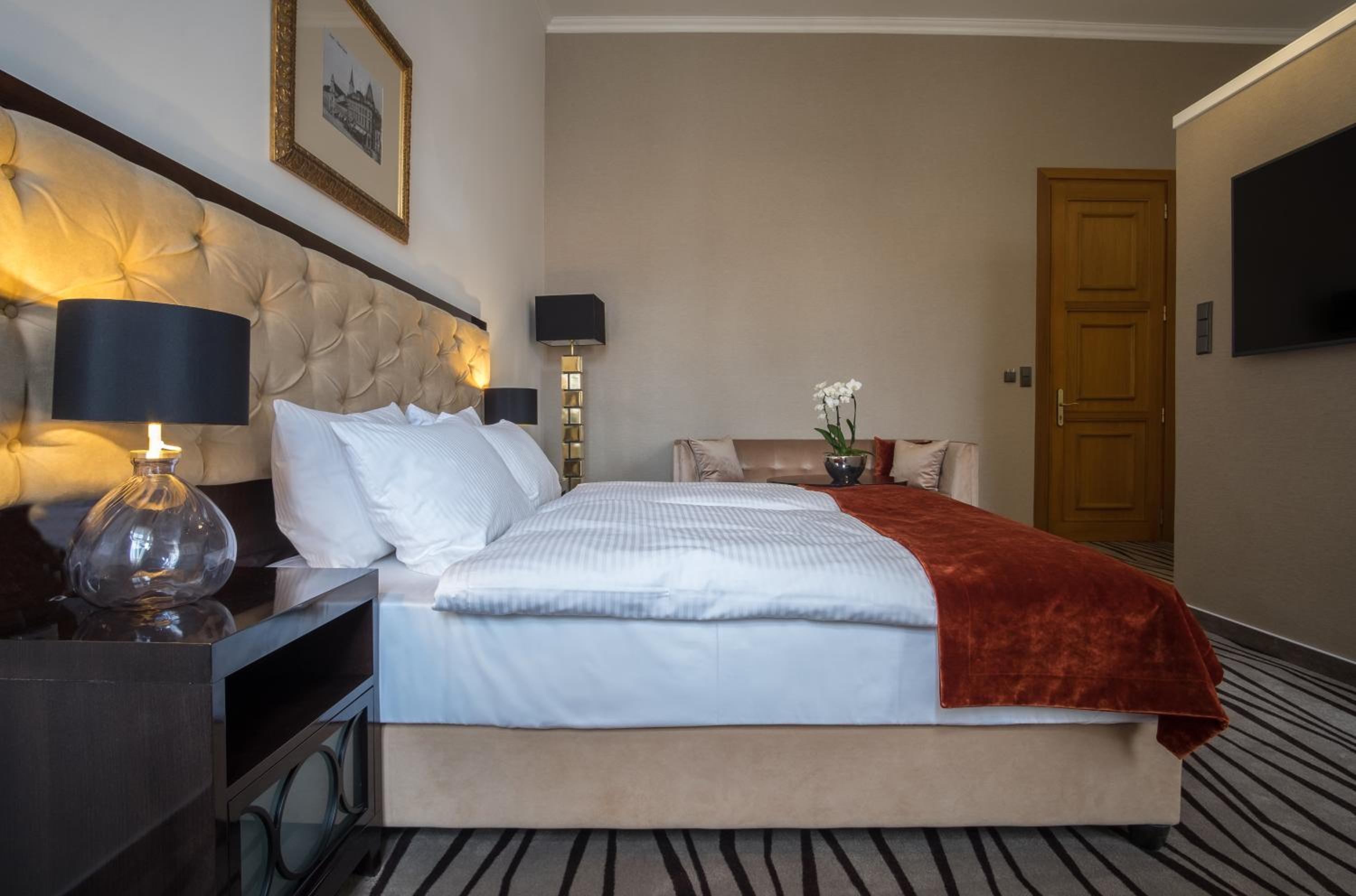 Double Room Atrium - Photo 22