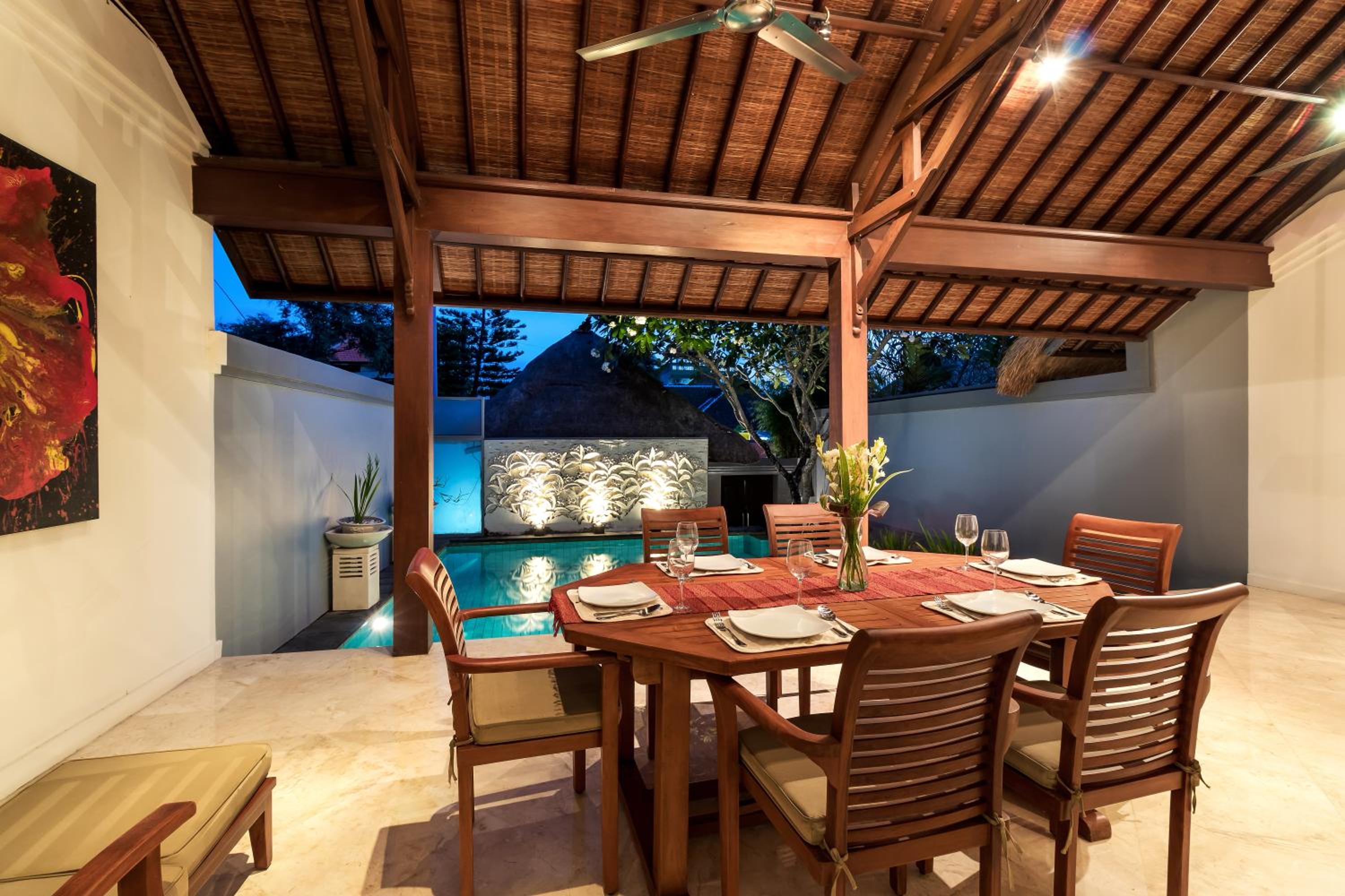 Three-Bedroom Villa - Photo 18