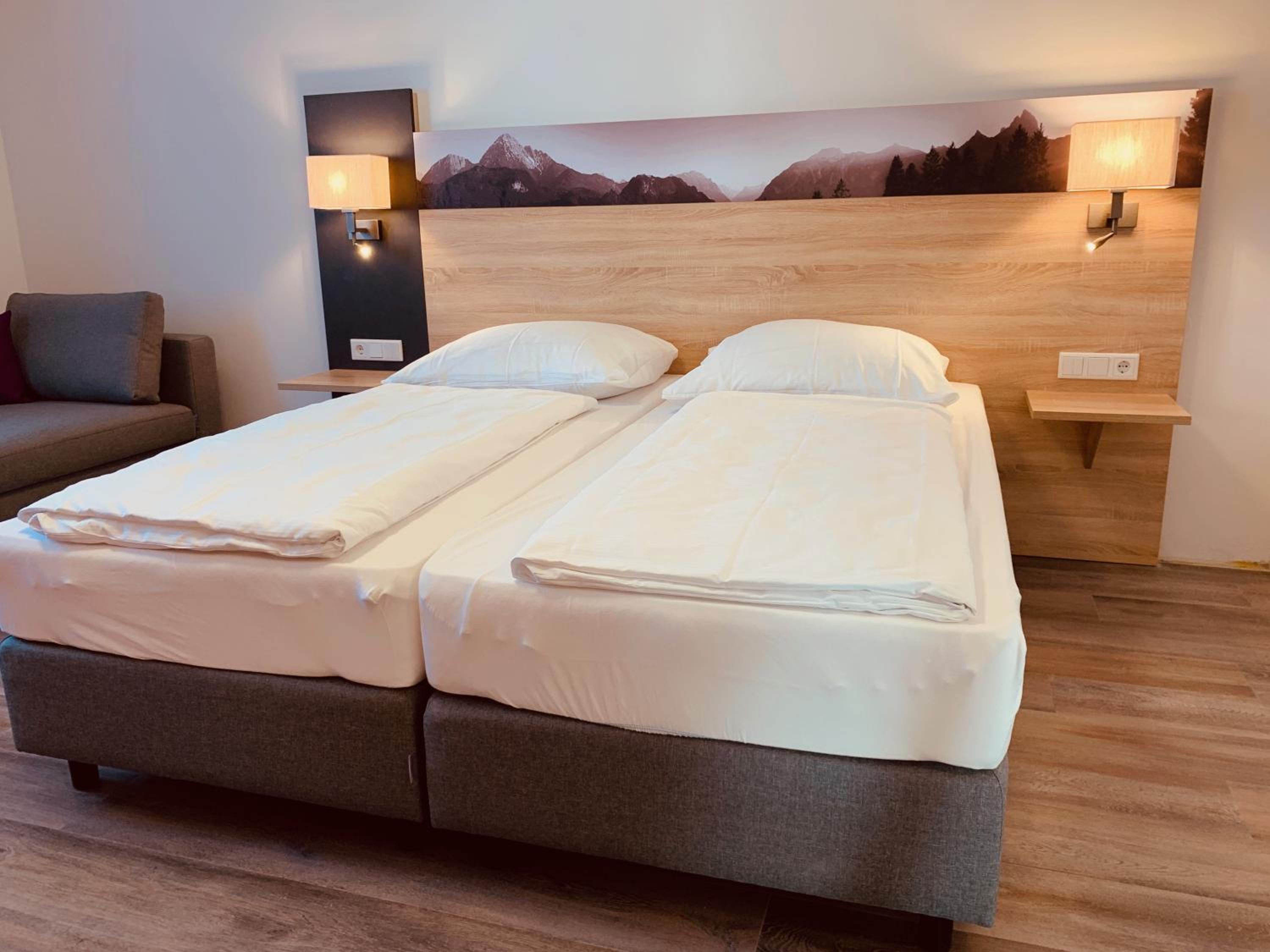 Double Room - Photo 6