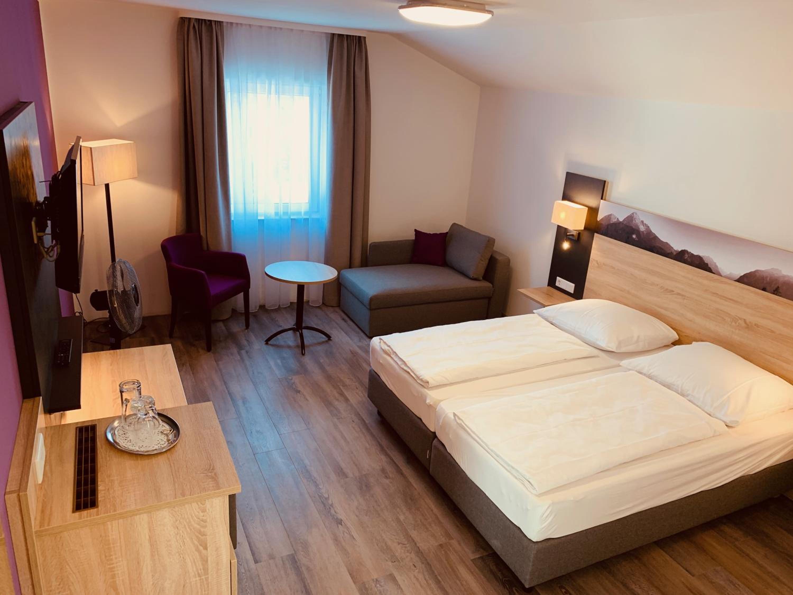 Double Room - Photo 1