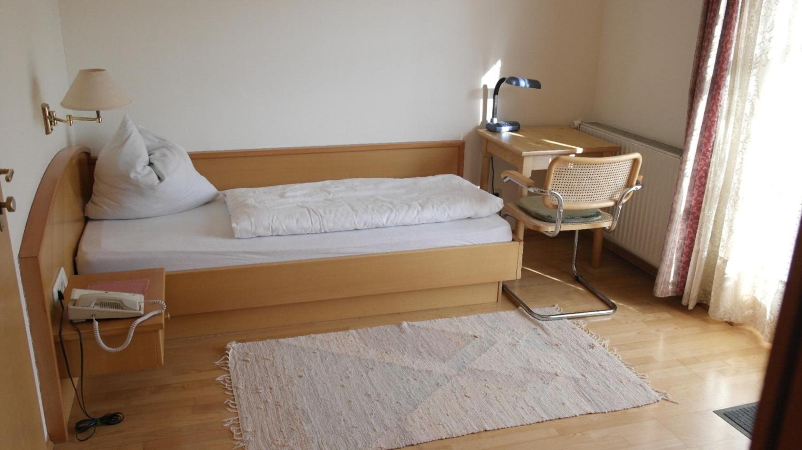 Single Room photo 1