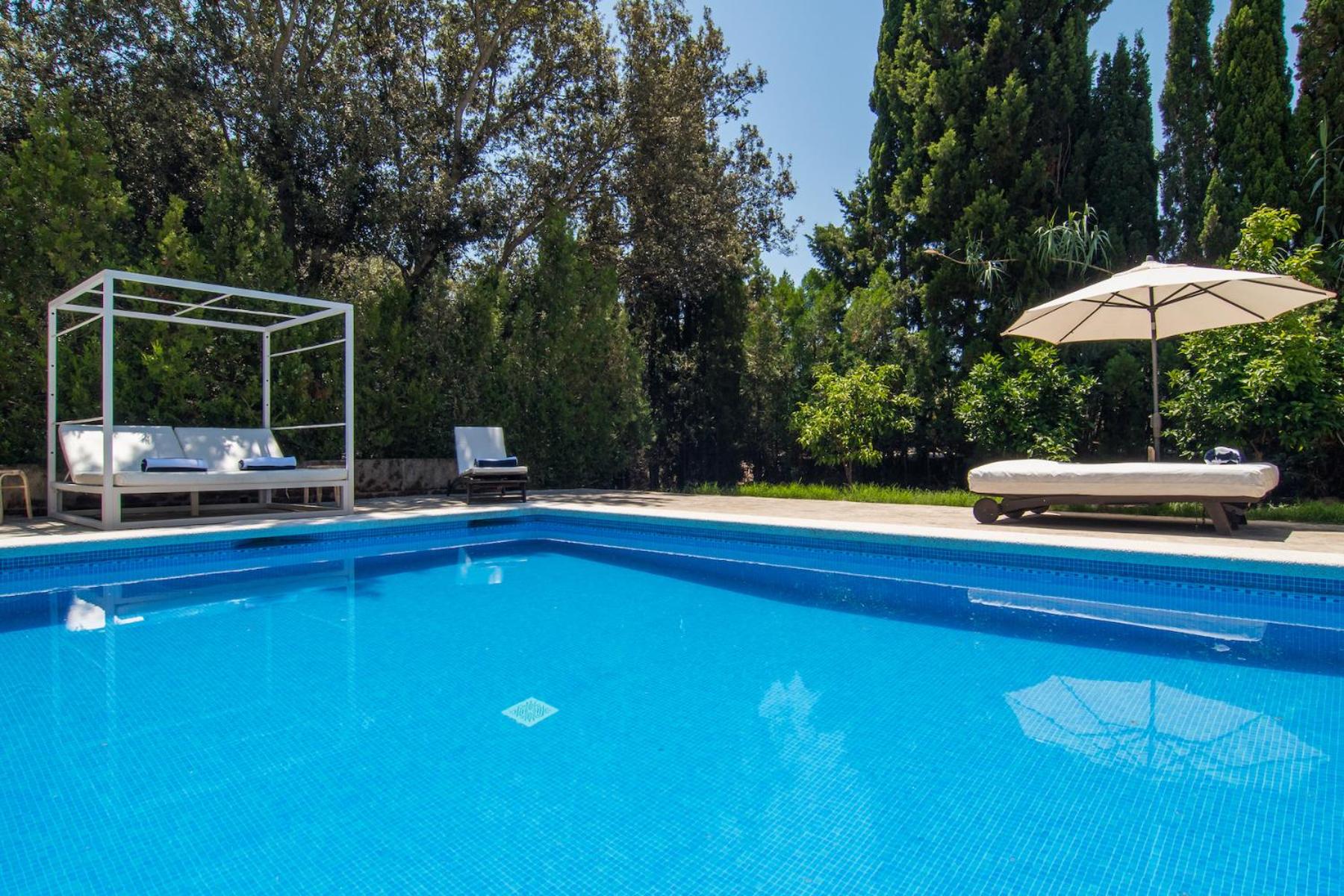 Villa with Private Pool photo 2