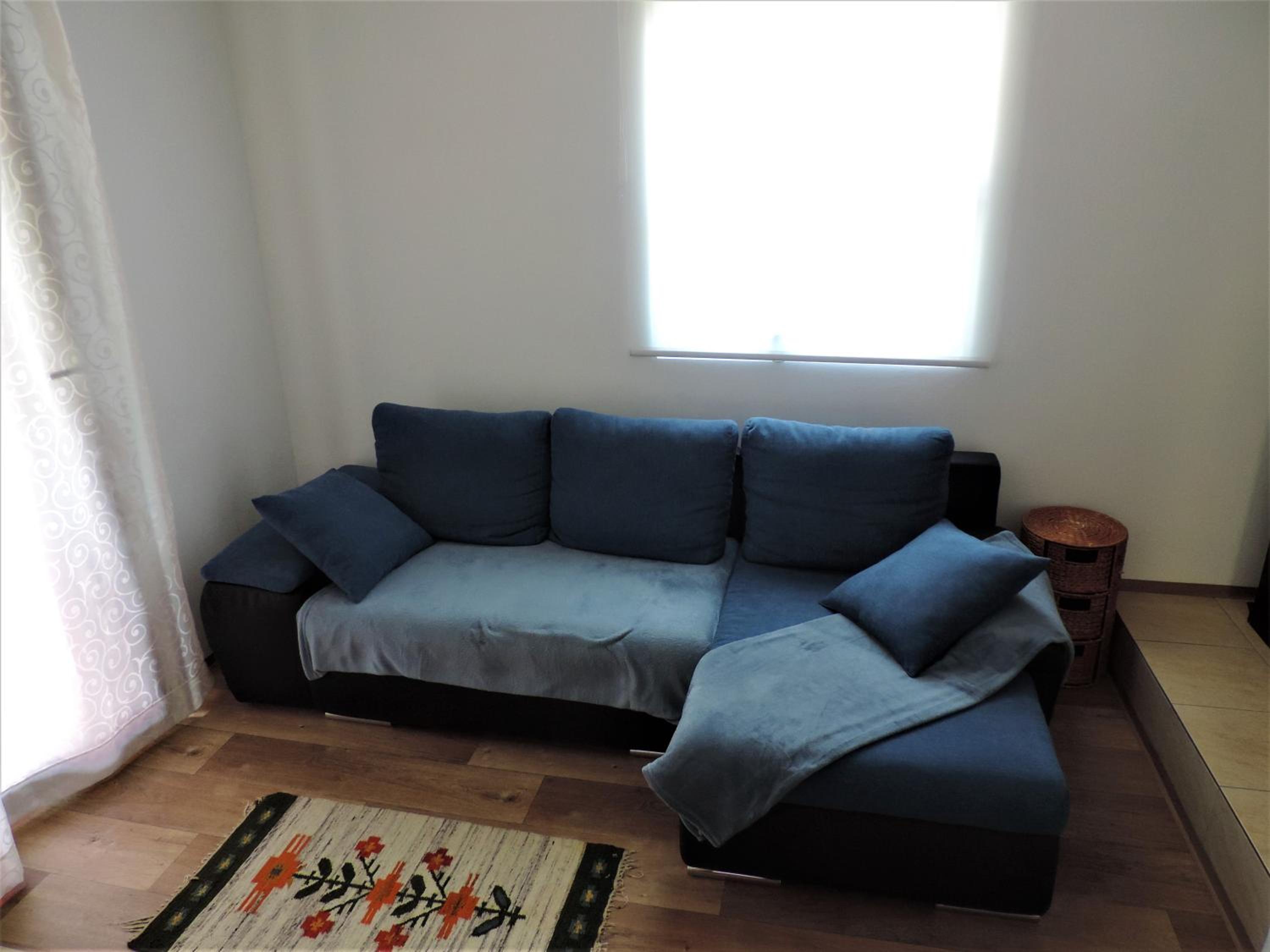 One-Bedroom House photo 1