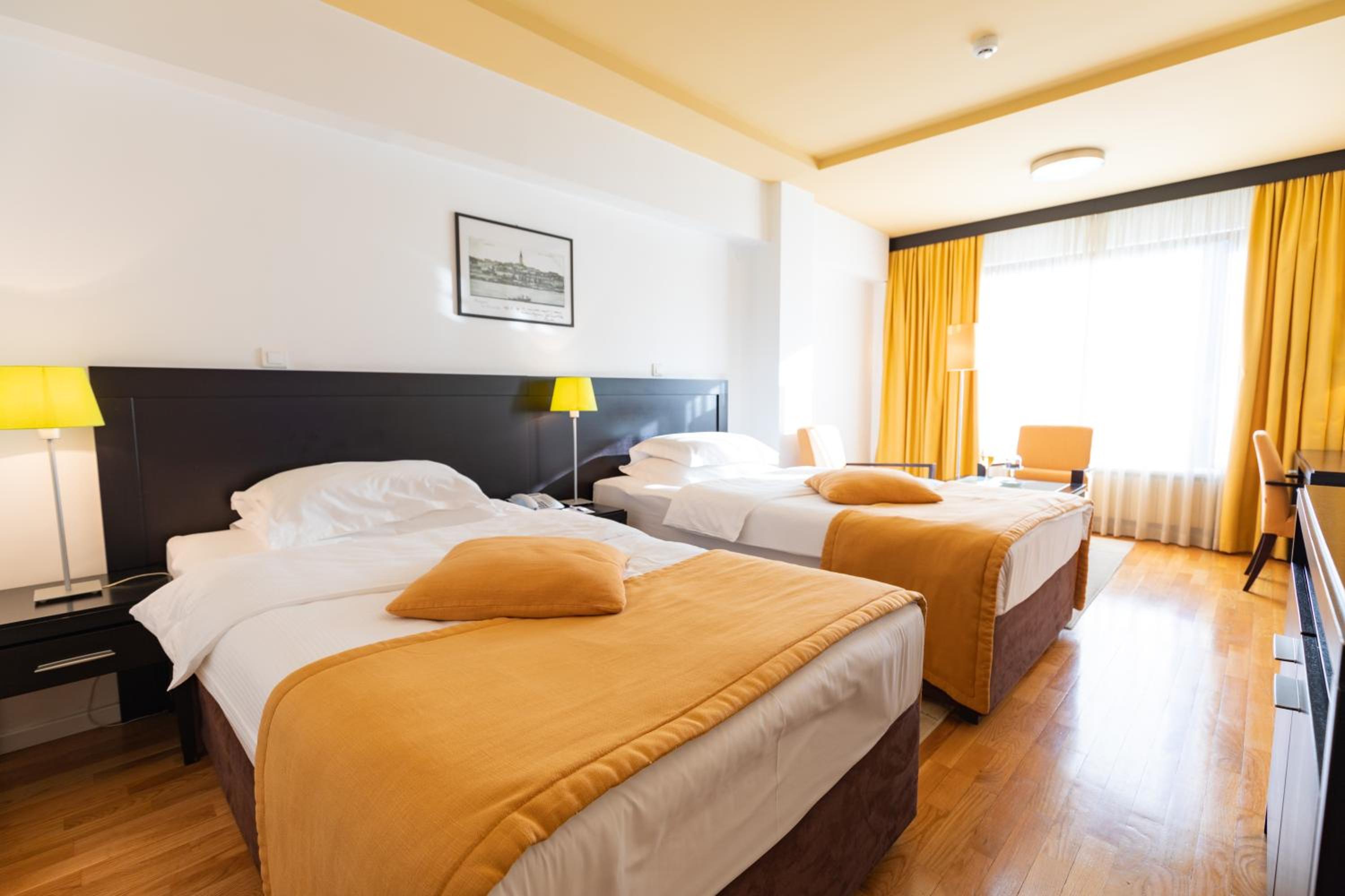 Premium Double Room - Photo 4