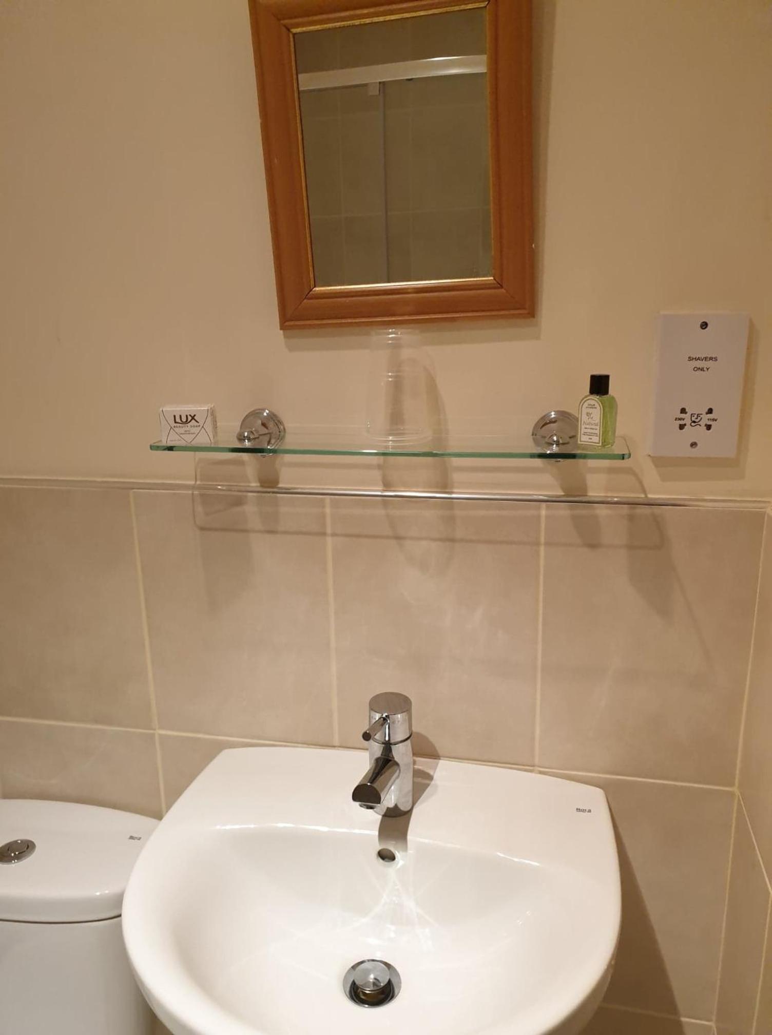 Small Double Room photo 2