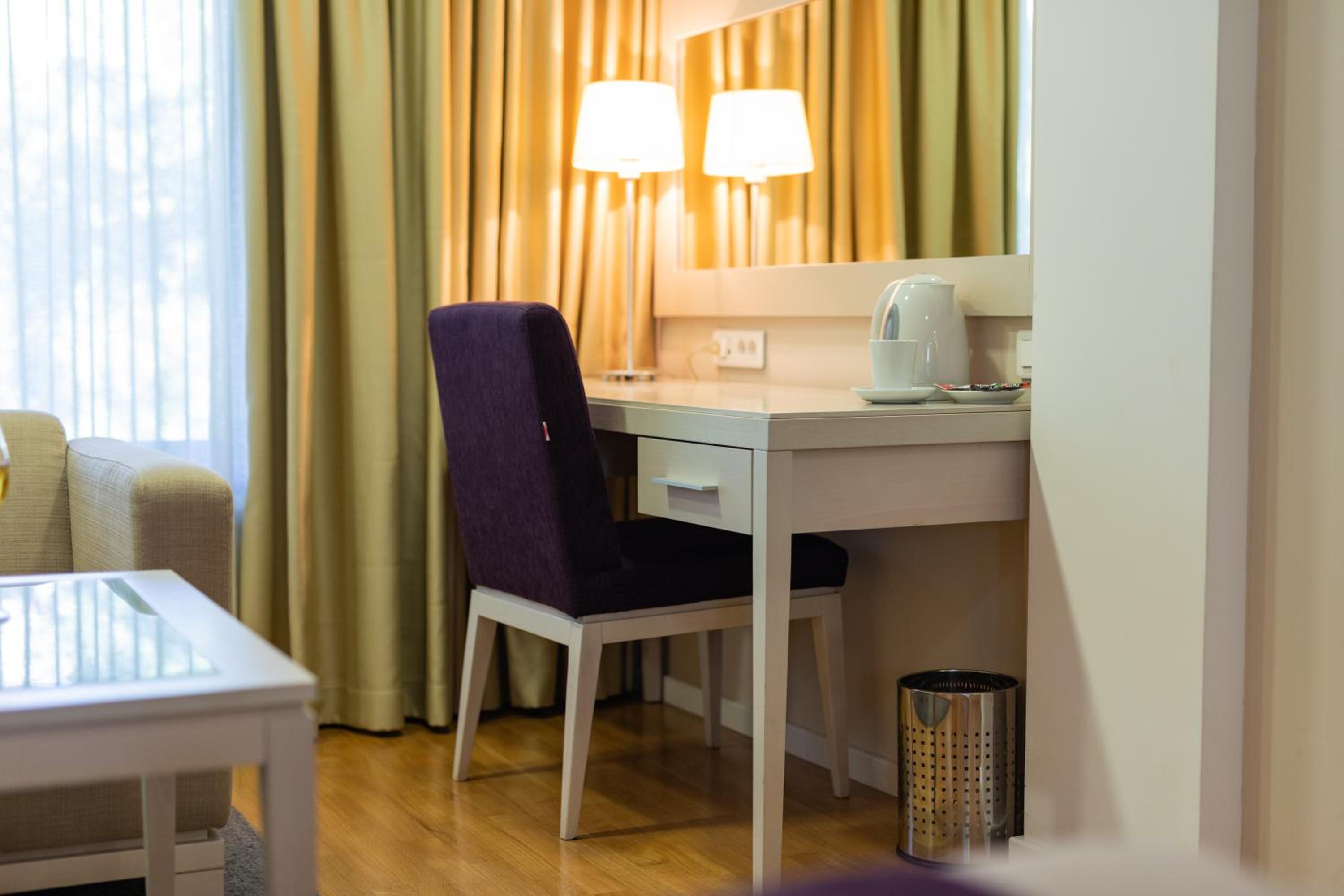 Premium Double Room - Photo 2