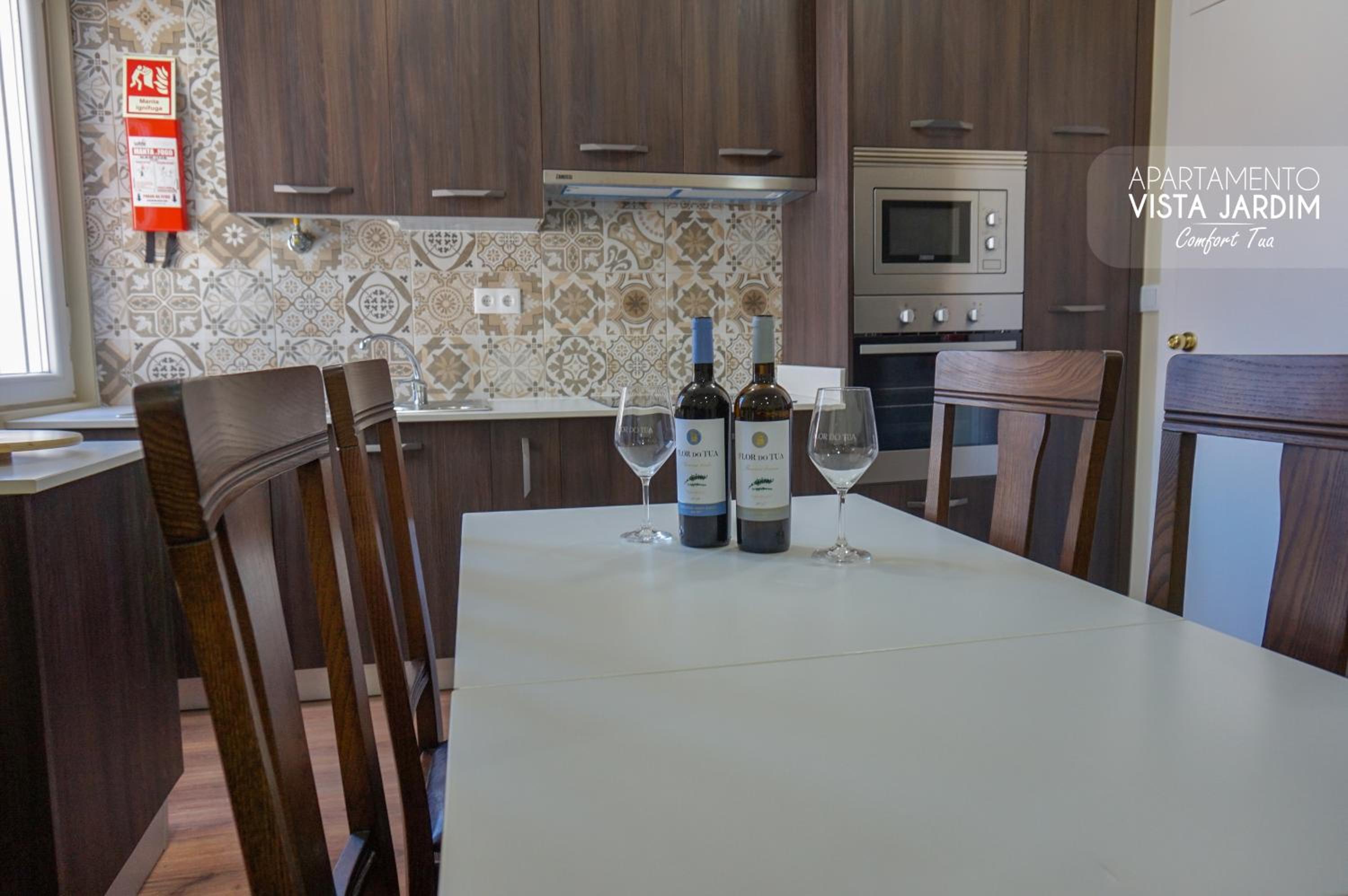 Apartment with Garden View - Photo 16