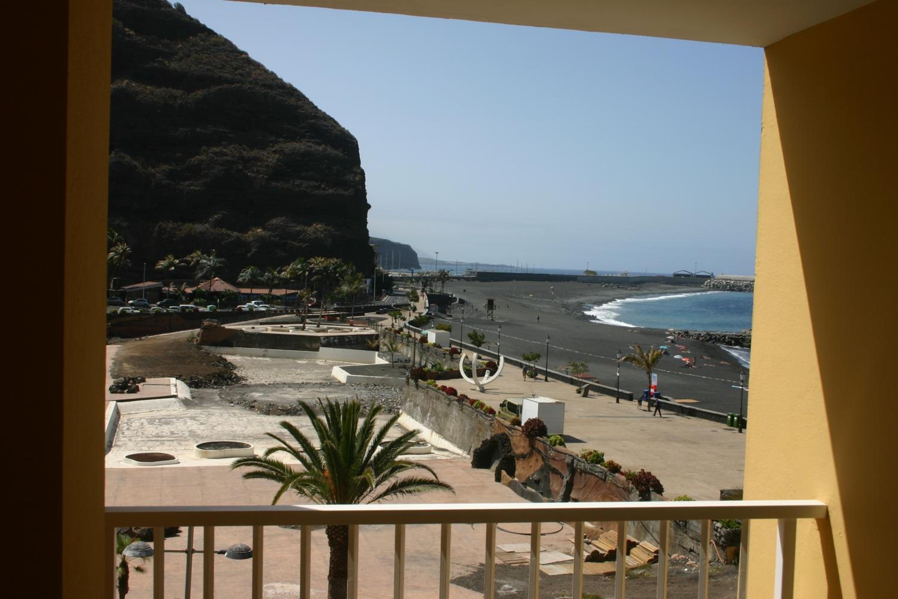Apartment with Sea View photo 3