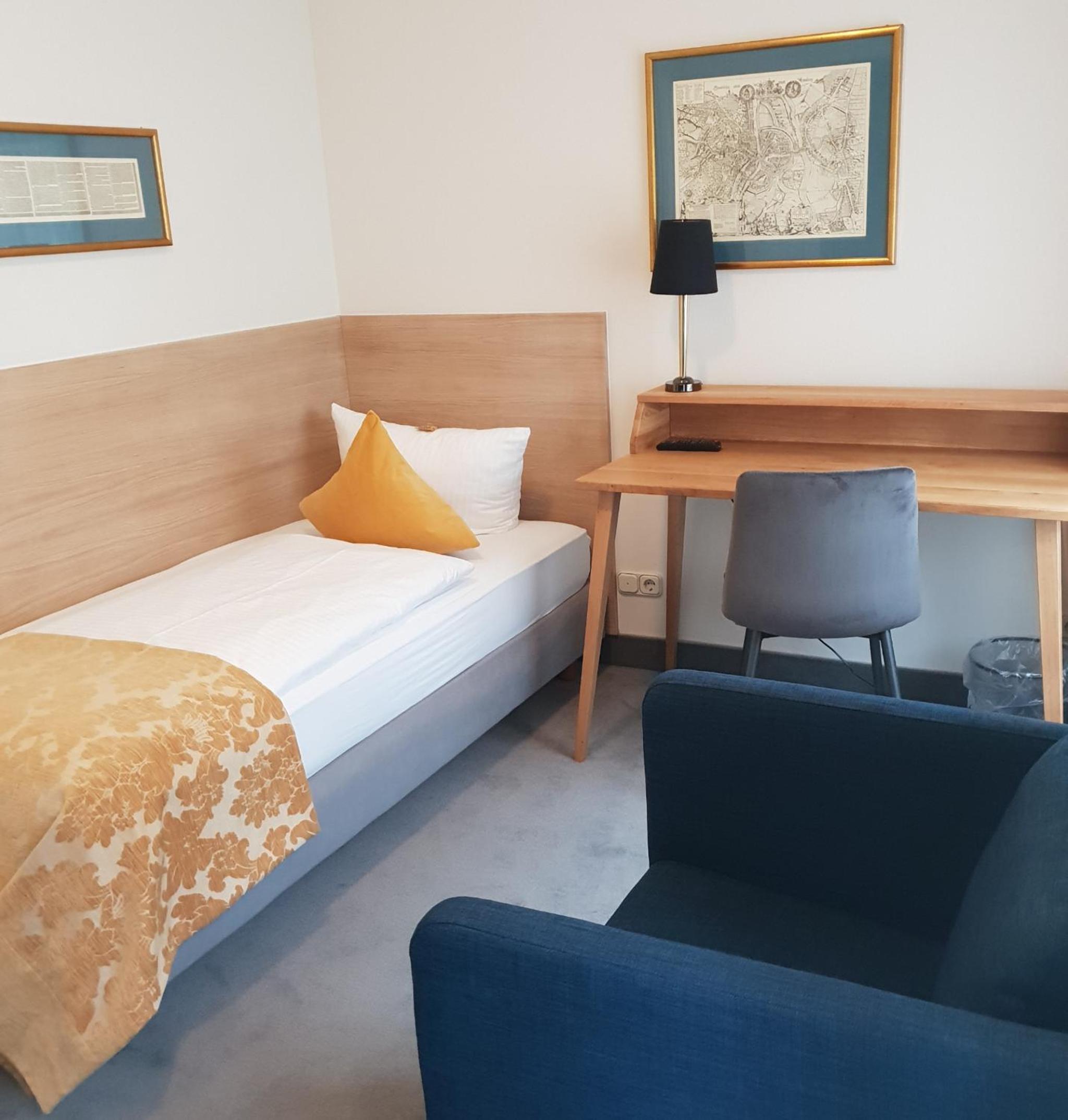 Single Room photo 1