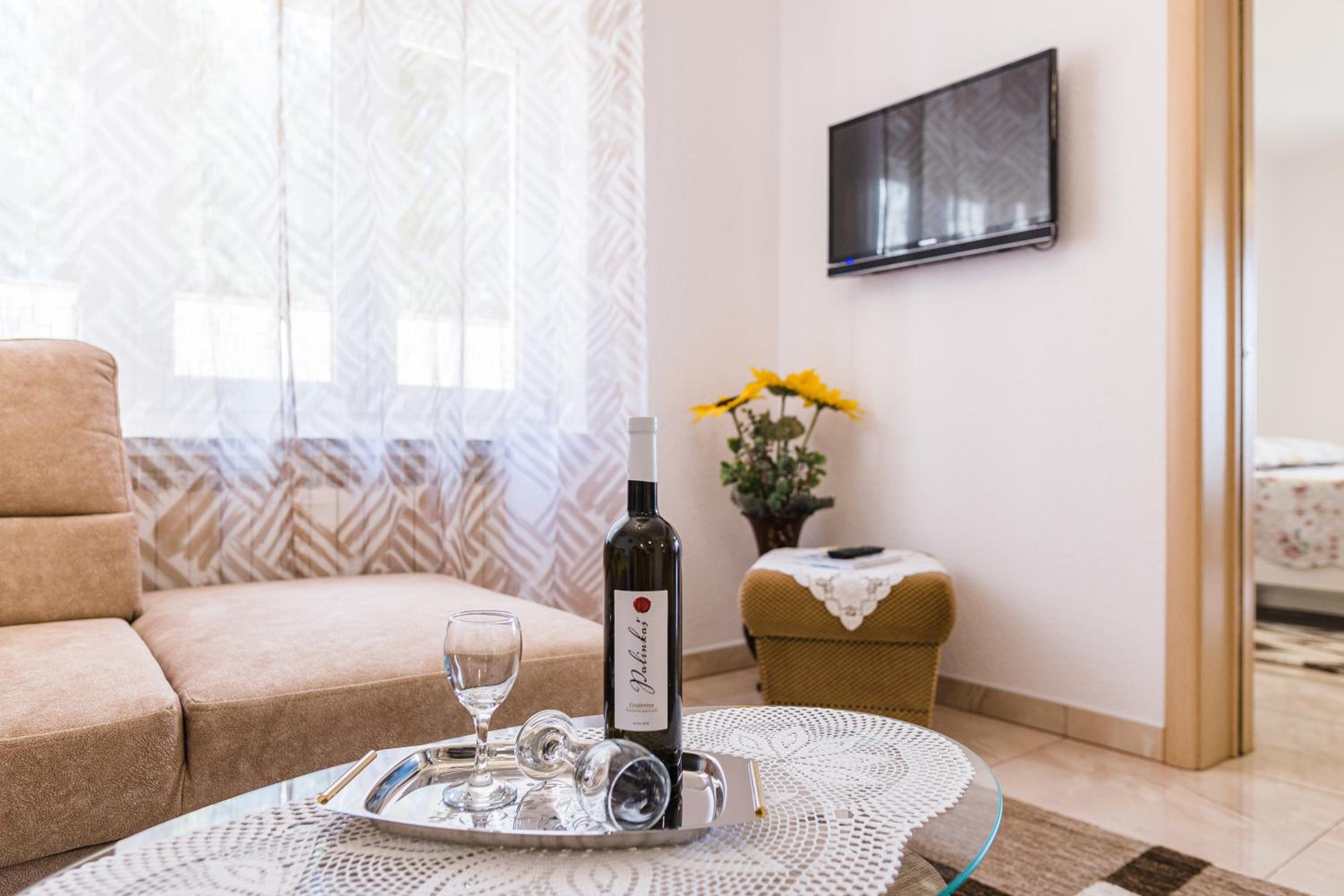 Apartment with Terrace