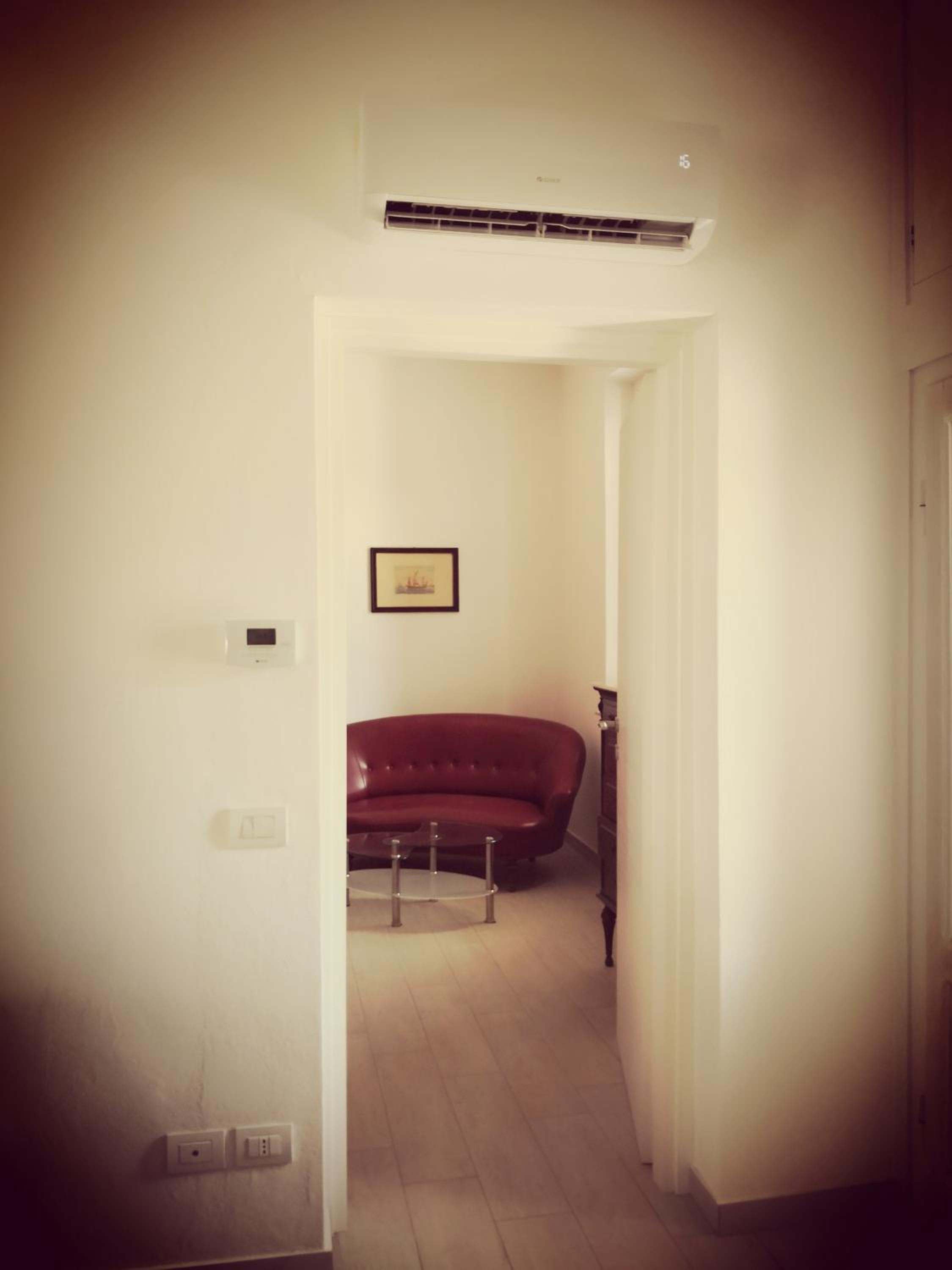 One-Bedroom Apartment - Photo 43