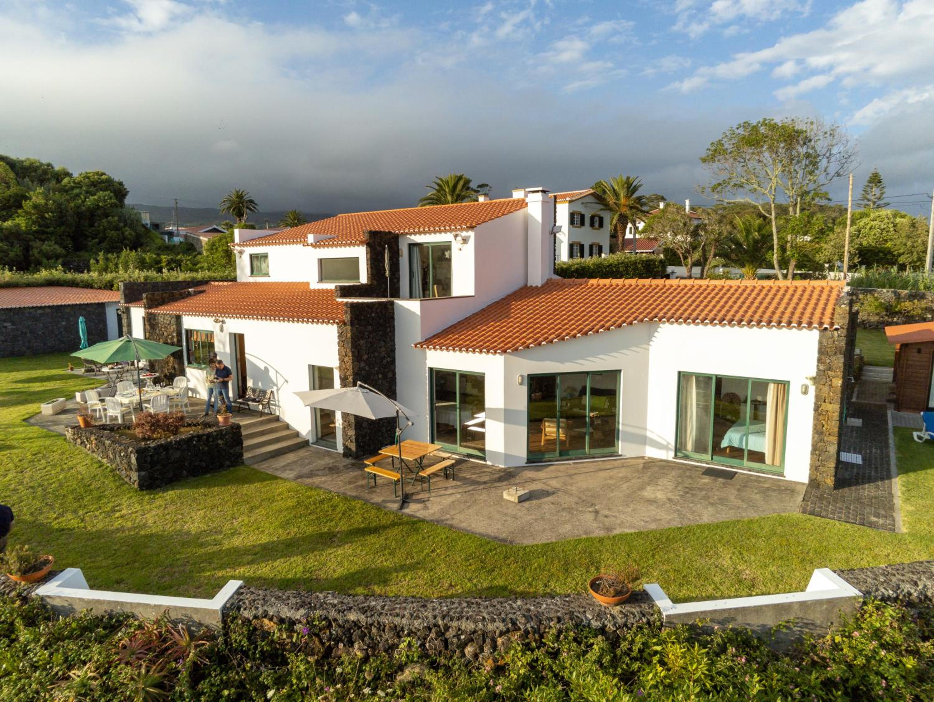 Holiday Home with Sea View photo 2