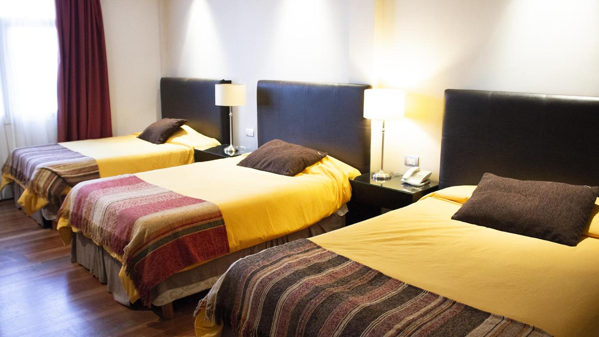 Deluxe Triple Room photo 3