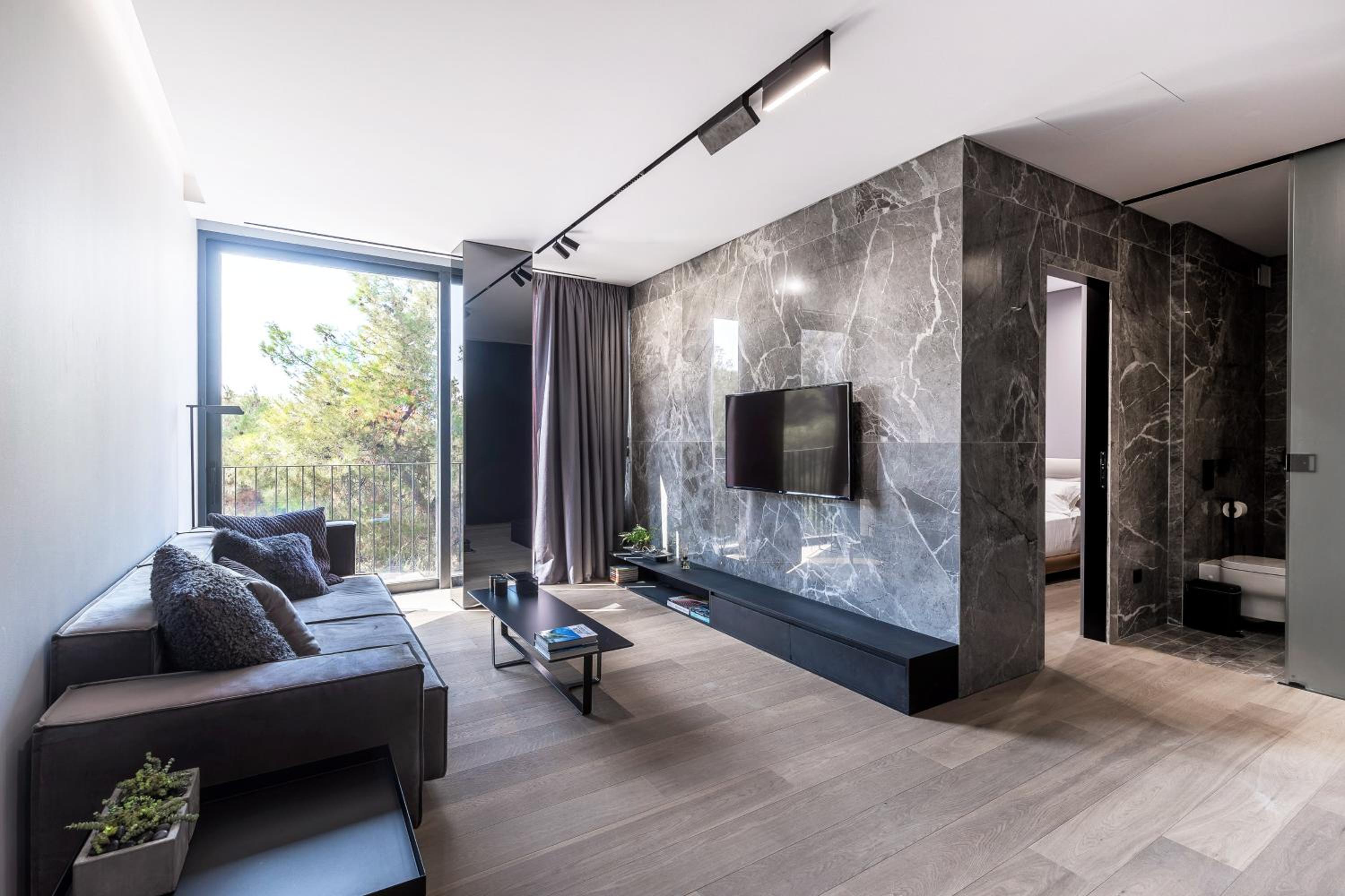 Two-Bedroom Suite