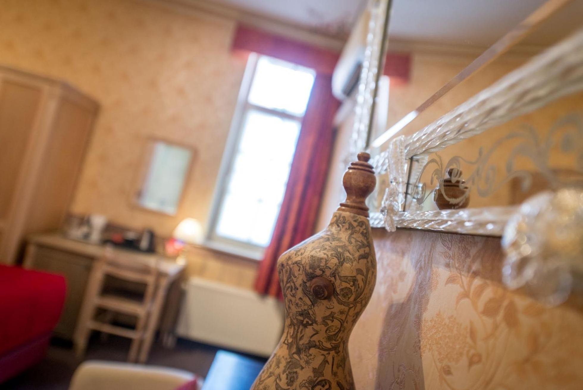 Standard Double Room - Photo 2