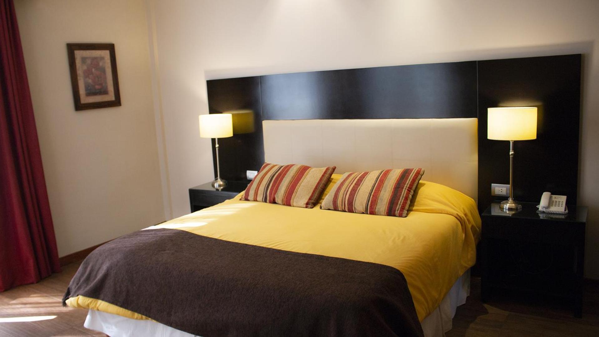 Standard King Room photo 2