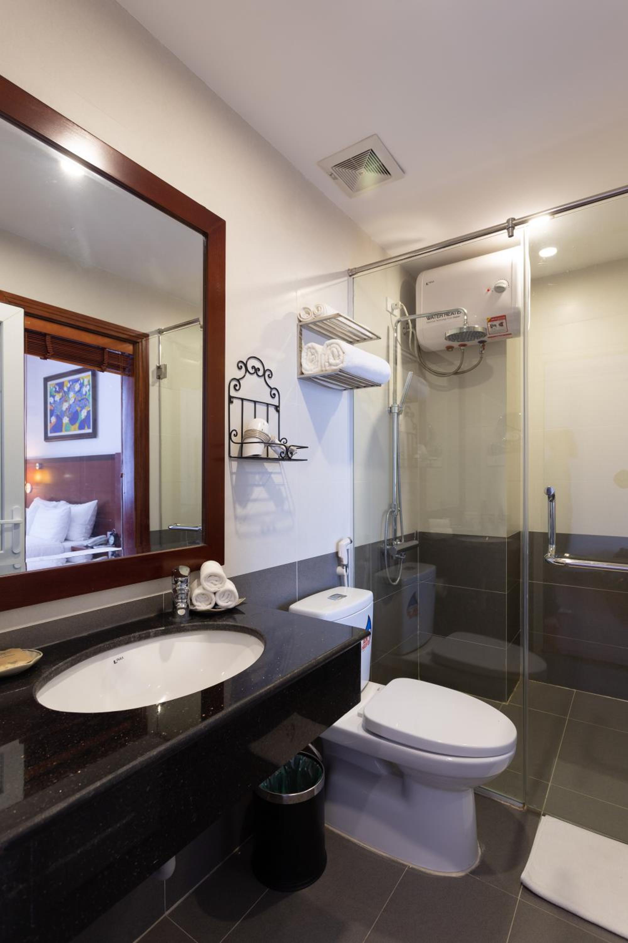 Deluxe Double Room photo 3