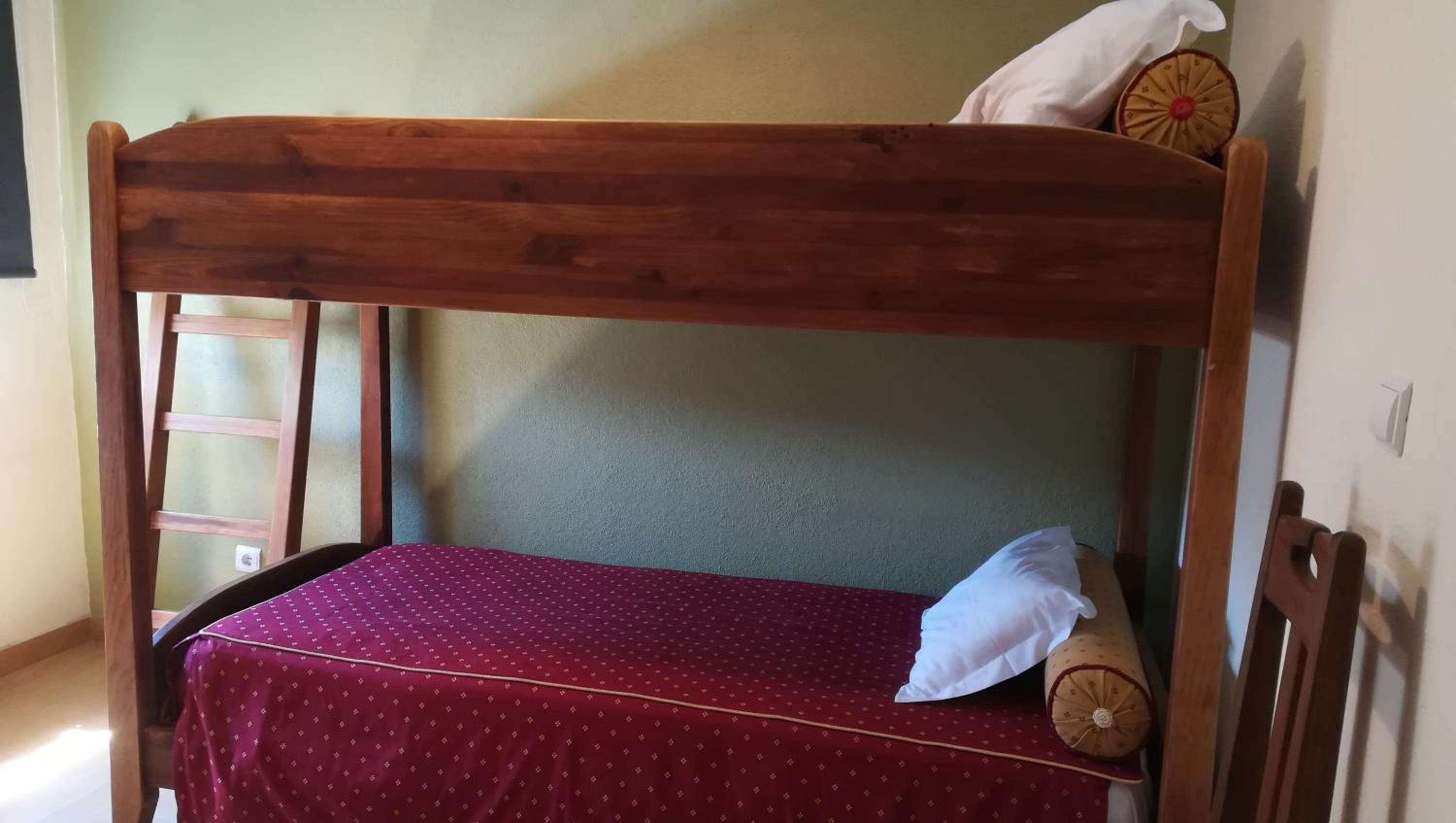 Two-Bedroom Suite - Photo 7