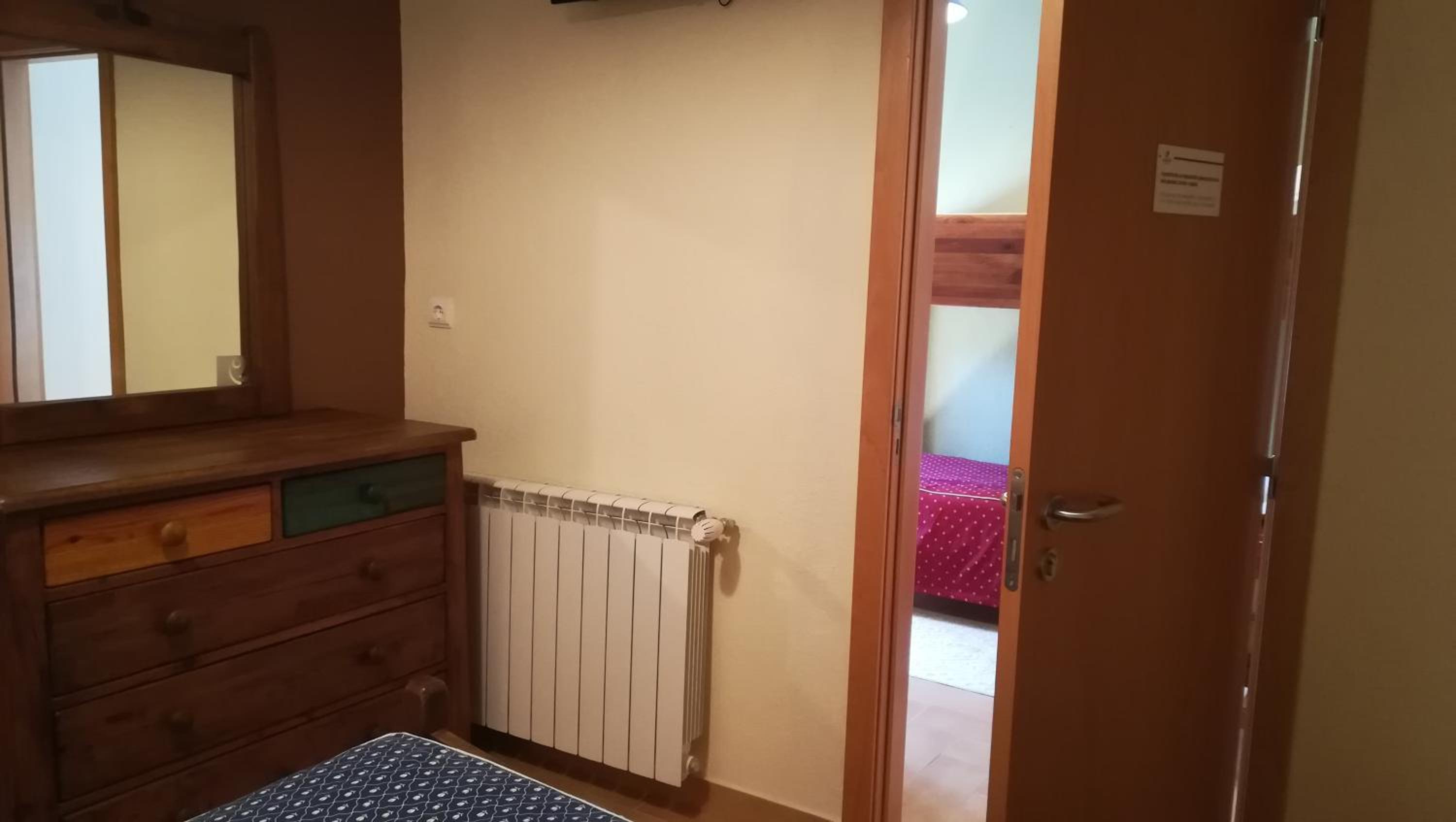 Two-Bedroom Suite - Photo 4