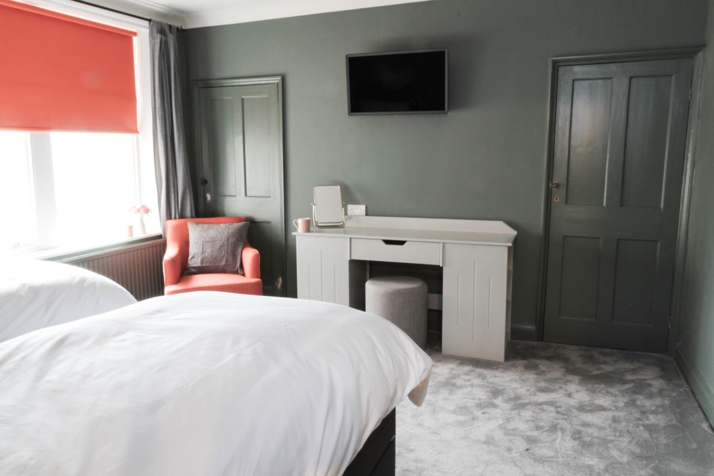 Deluxe Double or Twin Room