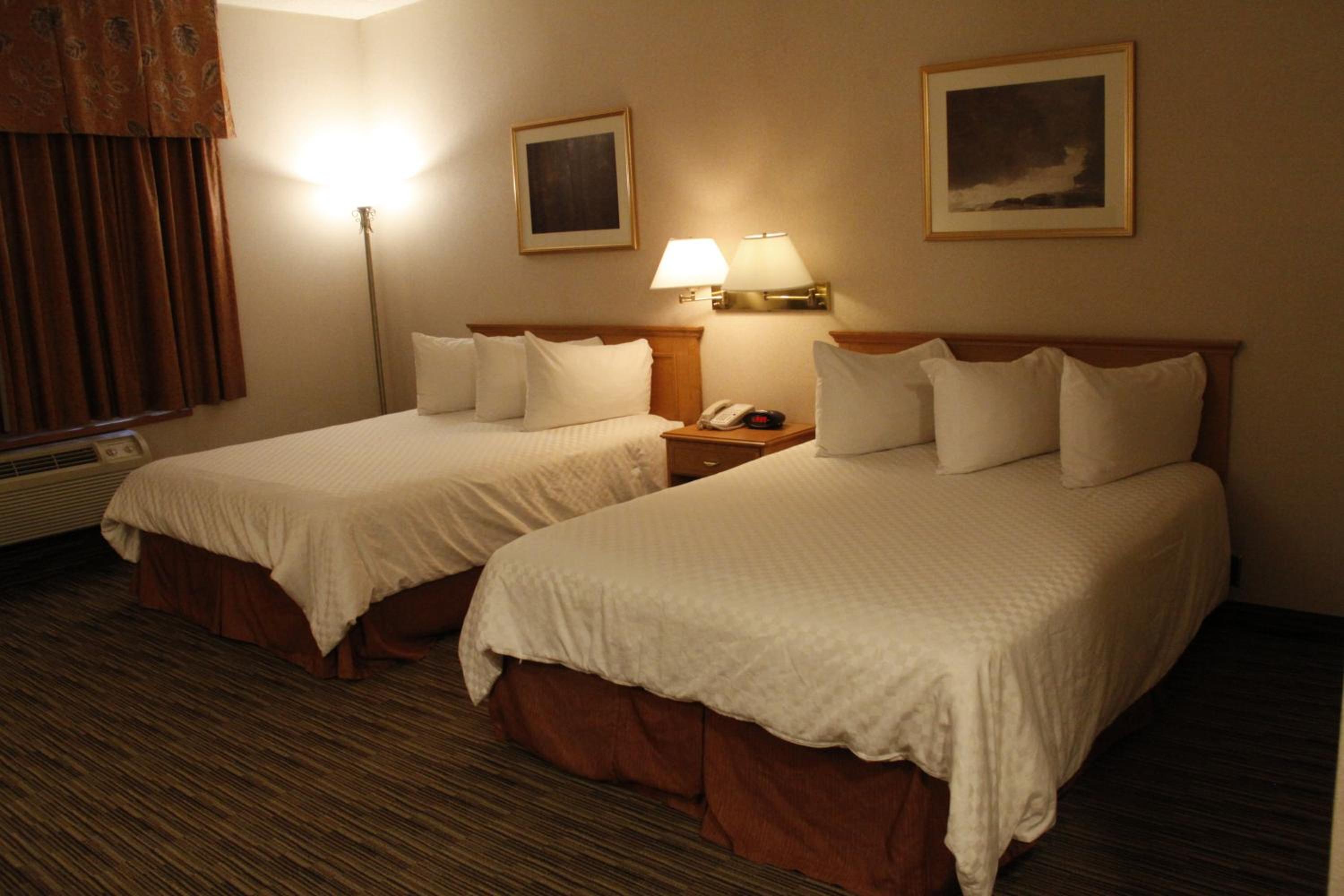 Queen Room - Photo 10