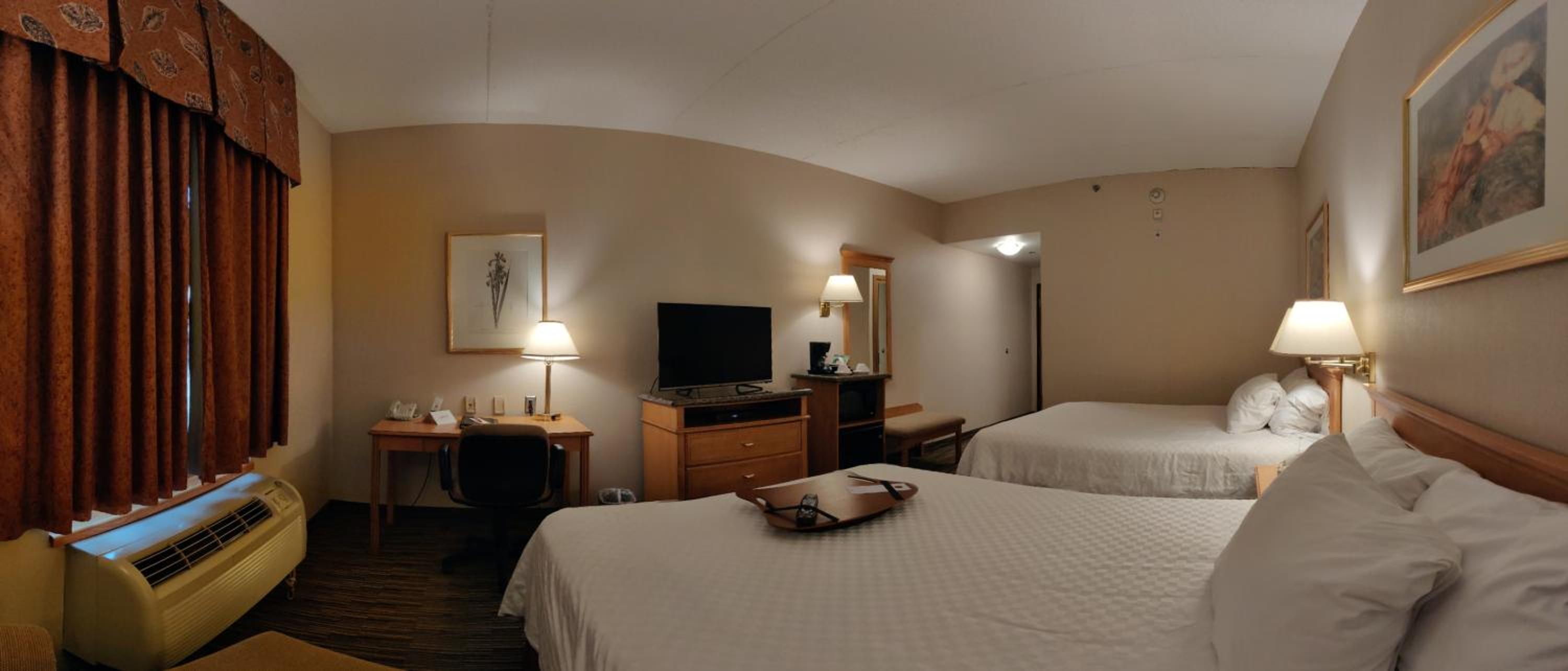 Queen Room - Photo 1