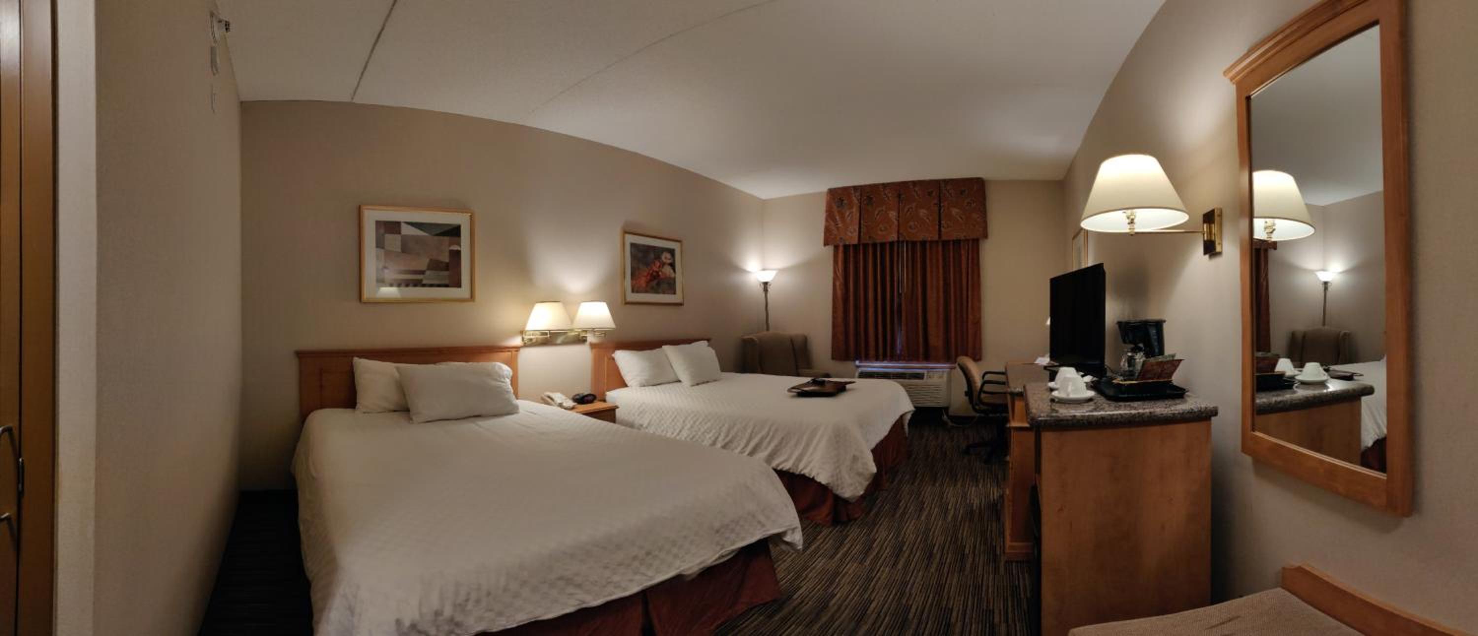 Queen Room - Photo 7