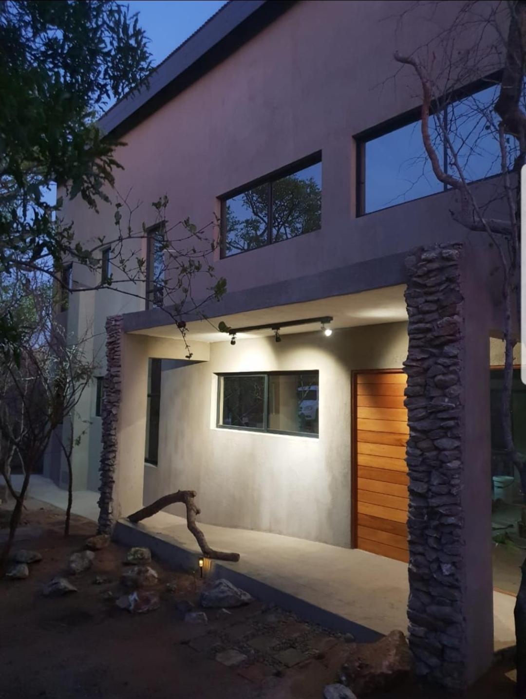 Three-Bedroom Villa - Photo 36