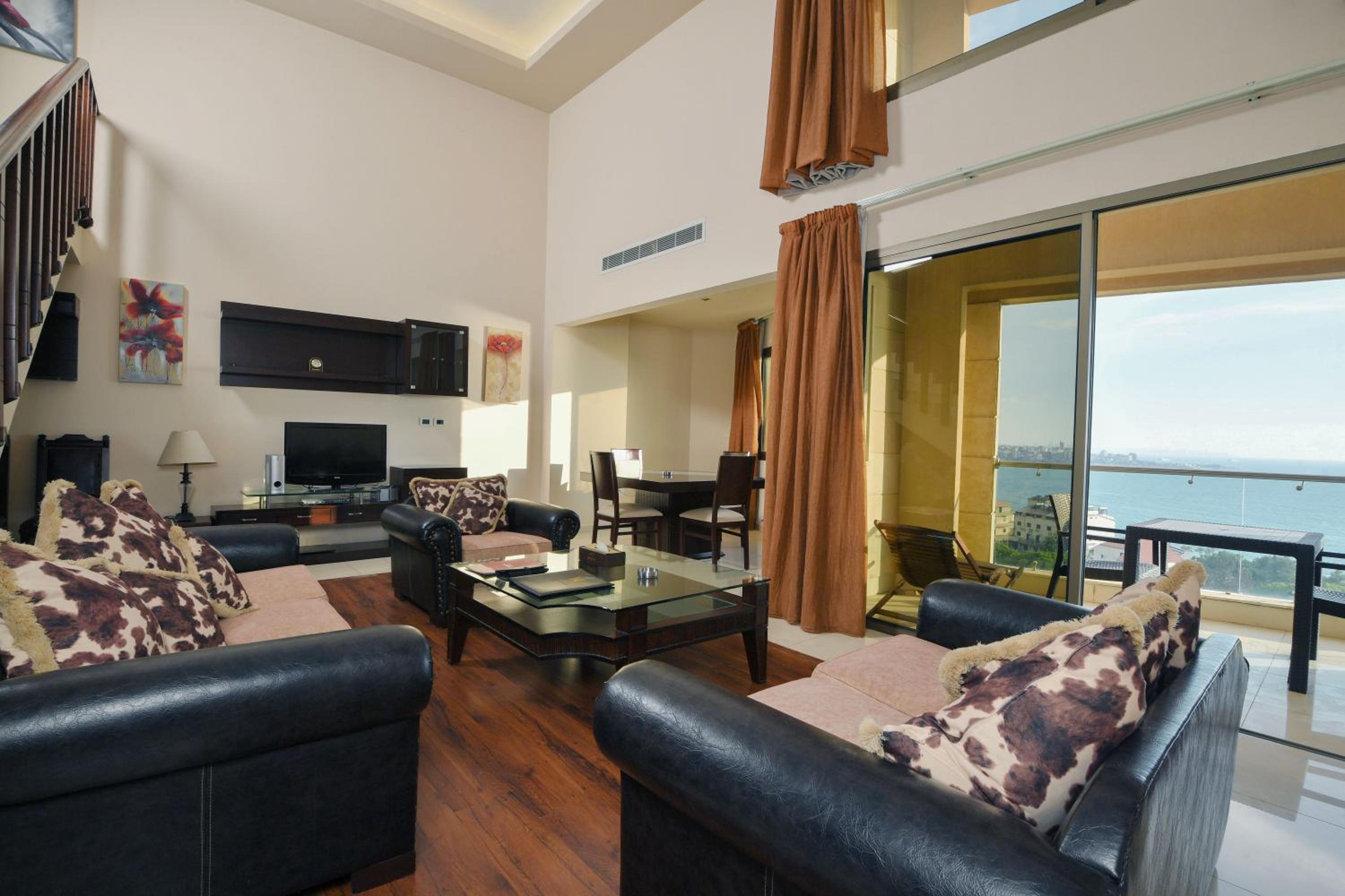 Imperial Suite - Photo 10