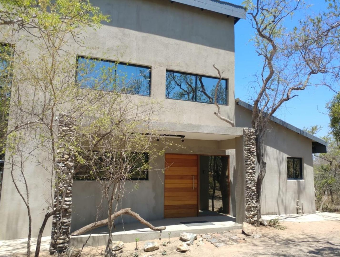 Three-Bedroom Villa - Photo 41