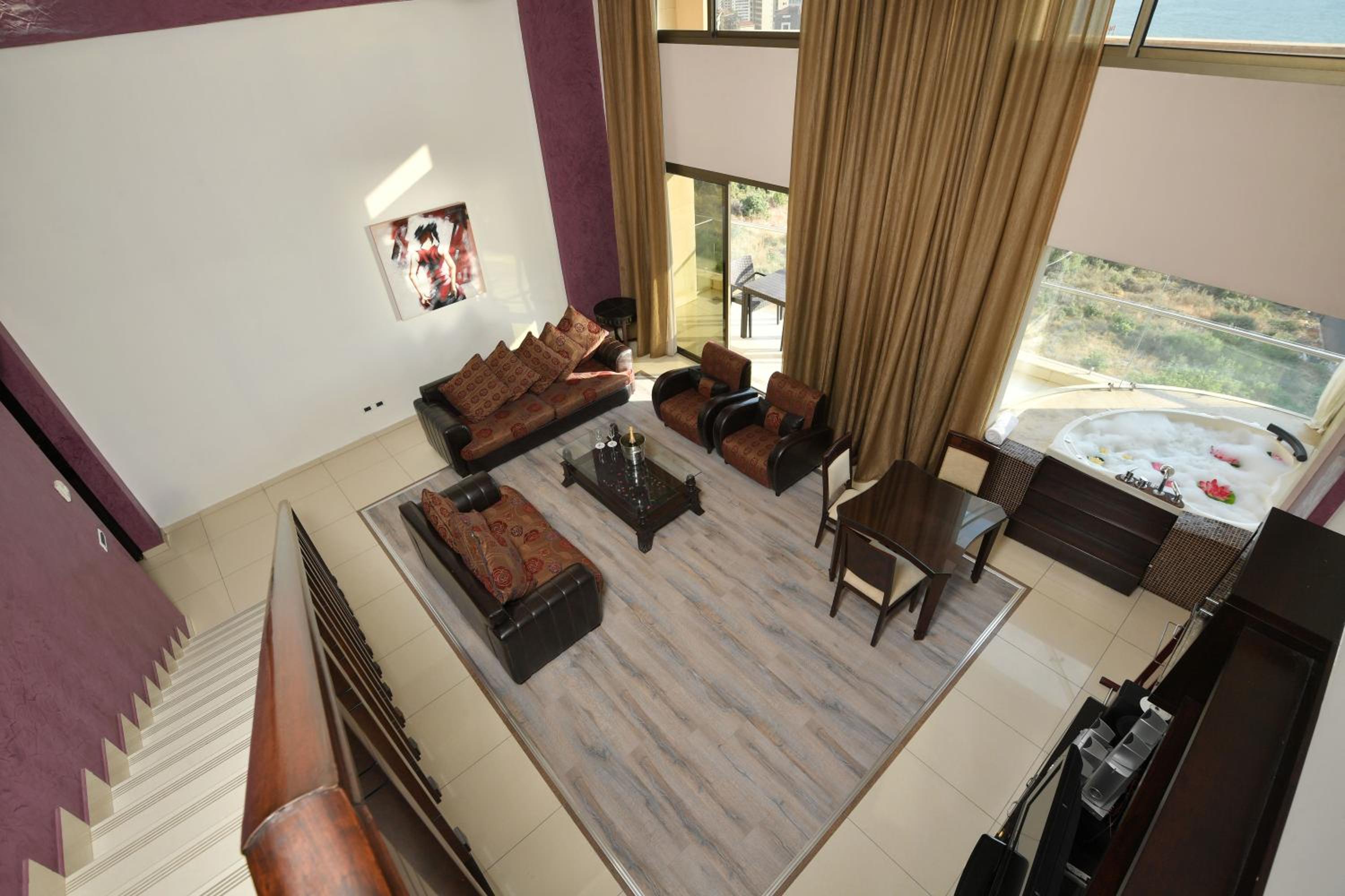 Royal Suite - Photo 5