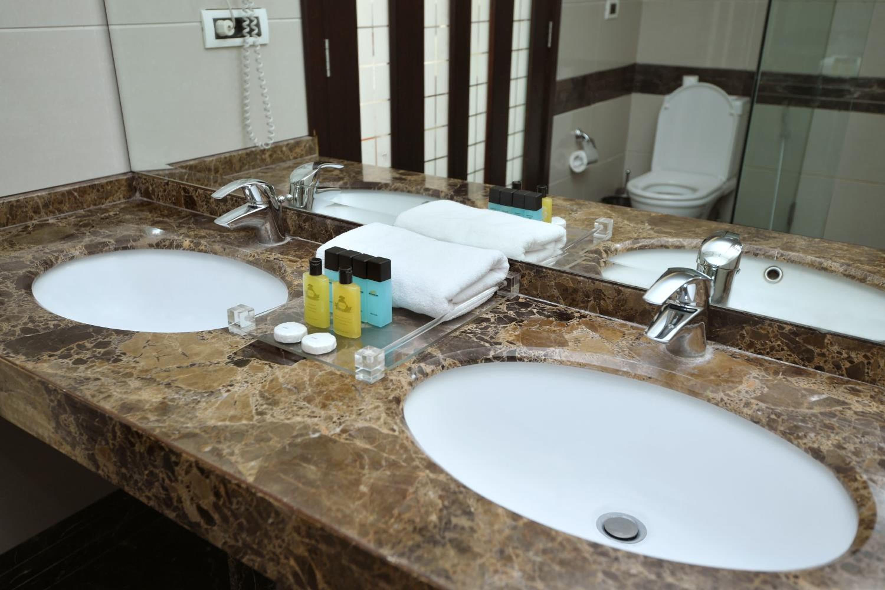 Senior Suite with Sea View - Photo 1