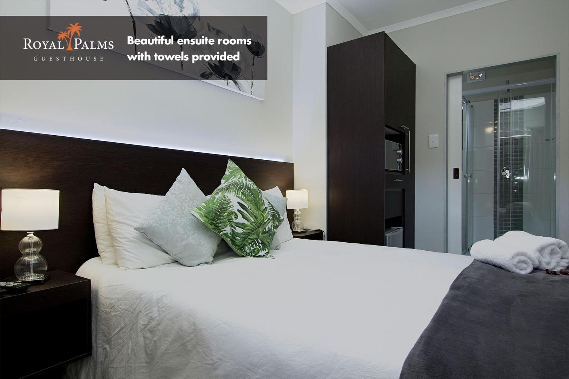 Double Room with Shower - Photo 4