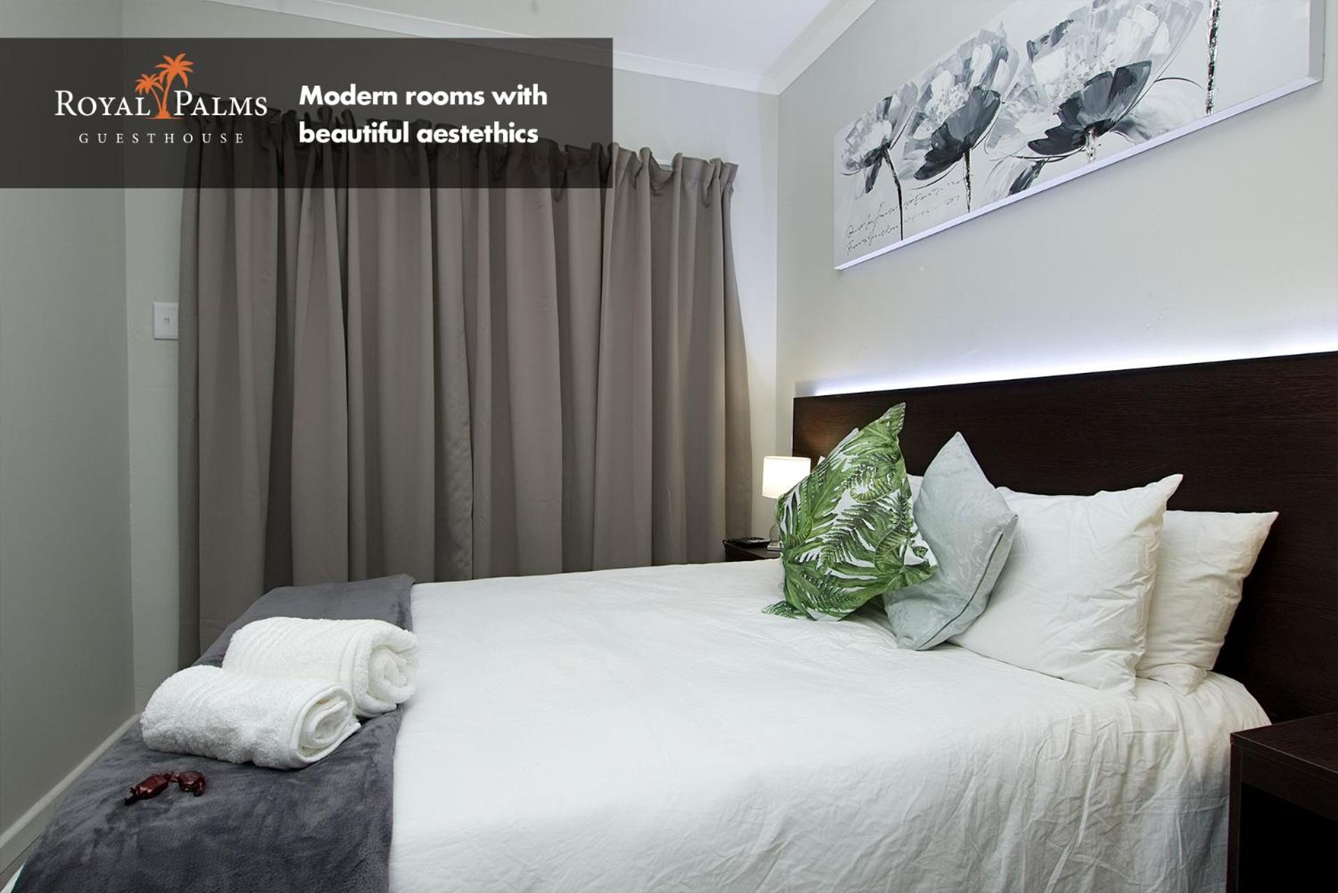 Double Room with Shower - Photo 1