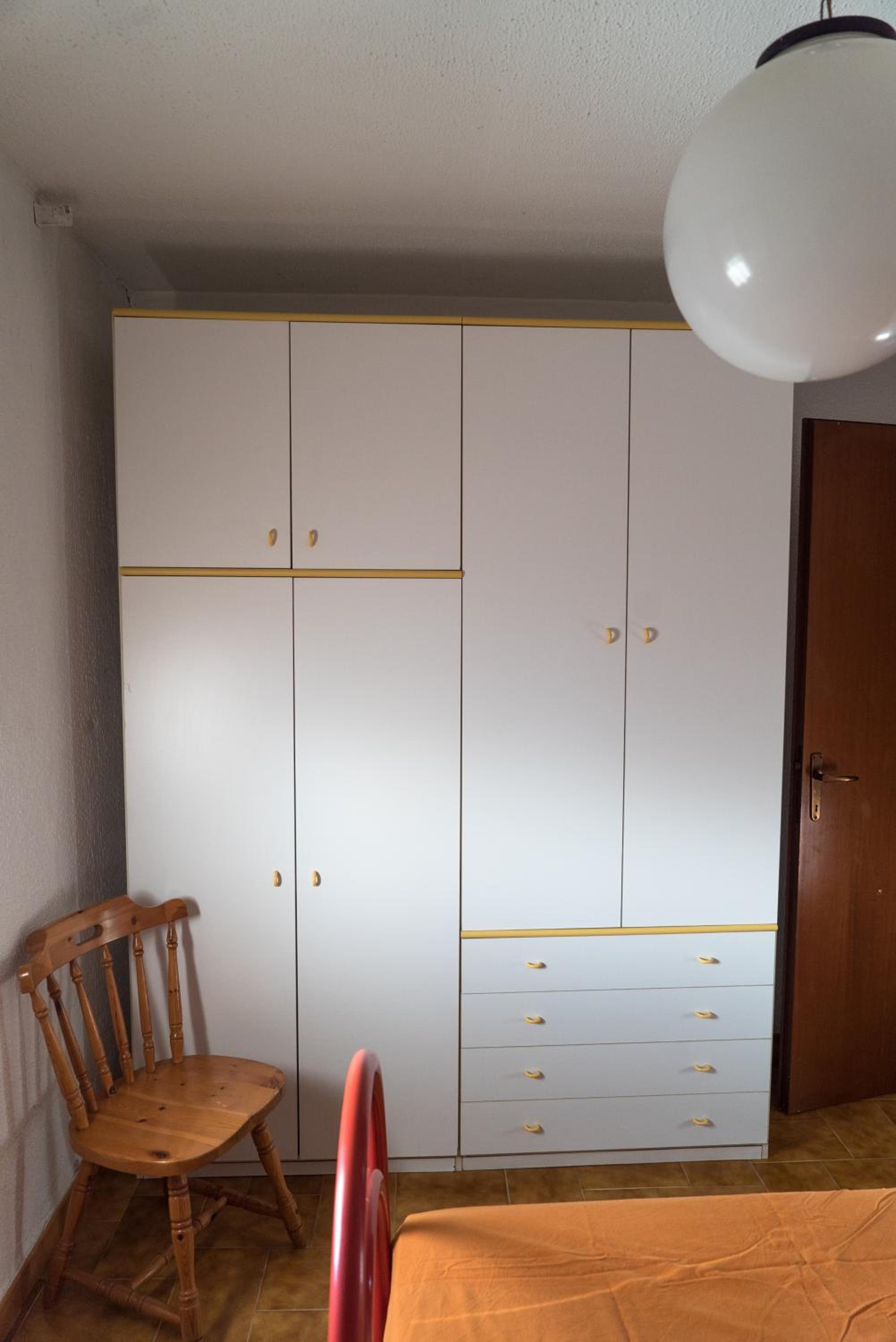 Two-Bedroom House - Photo 1