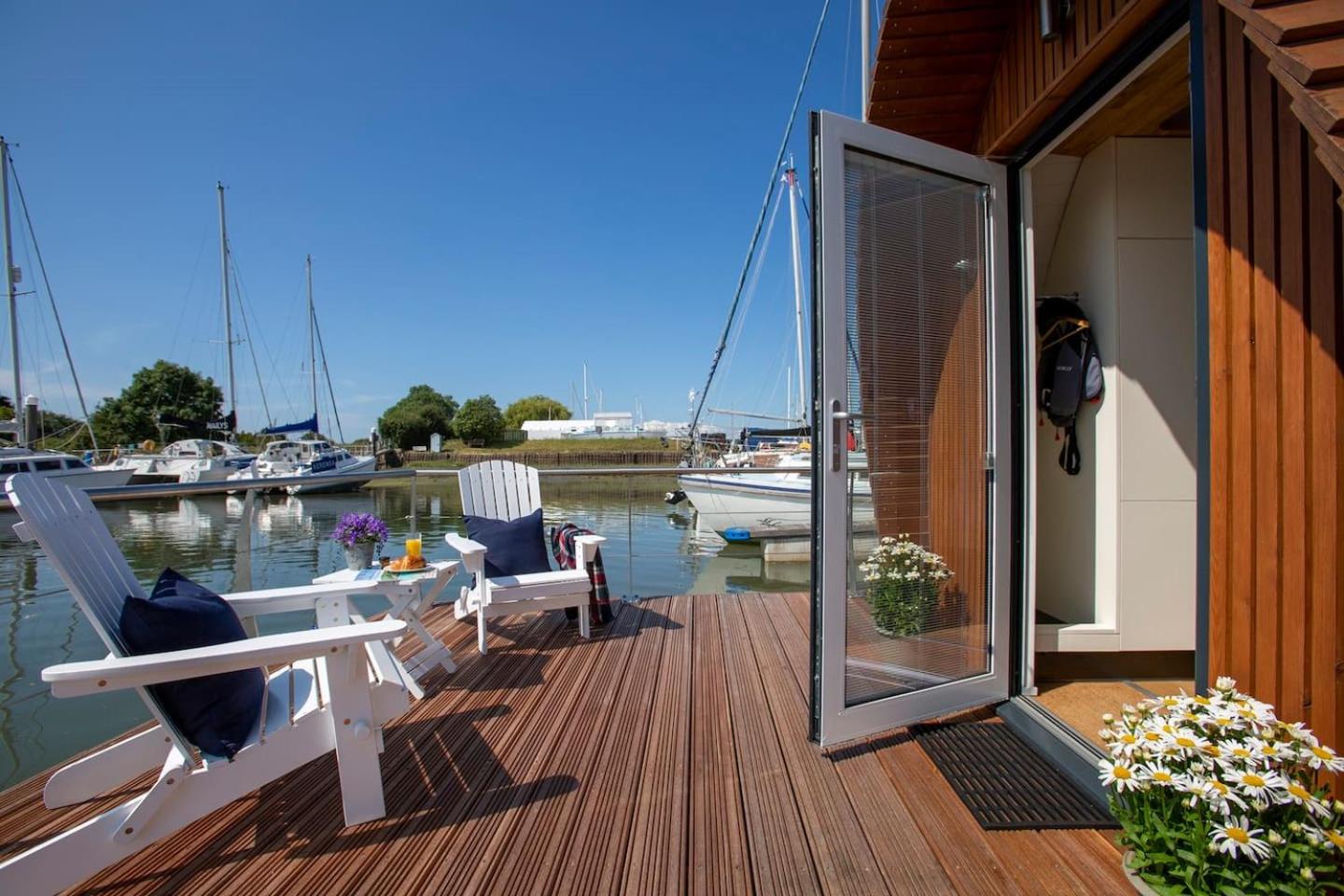 Deluxe Double Room with Sea View - Photo 48