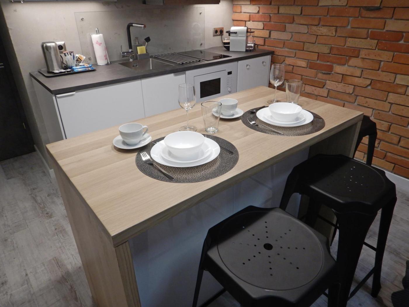 One-Bedroom Apartment - Photo 26