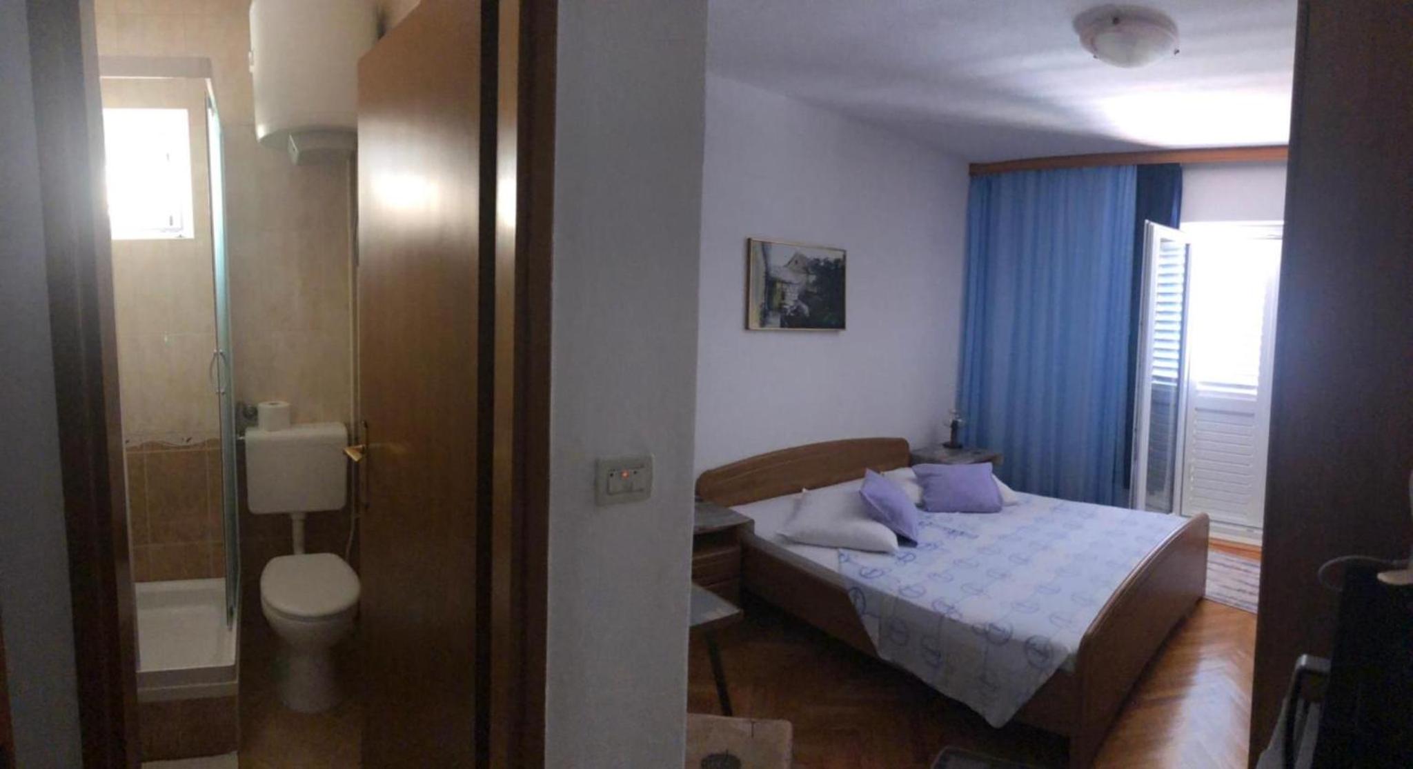 Double Room with Balcony and Sea View