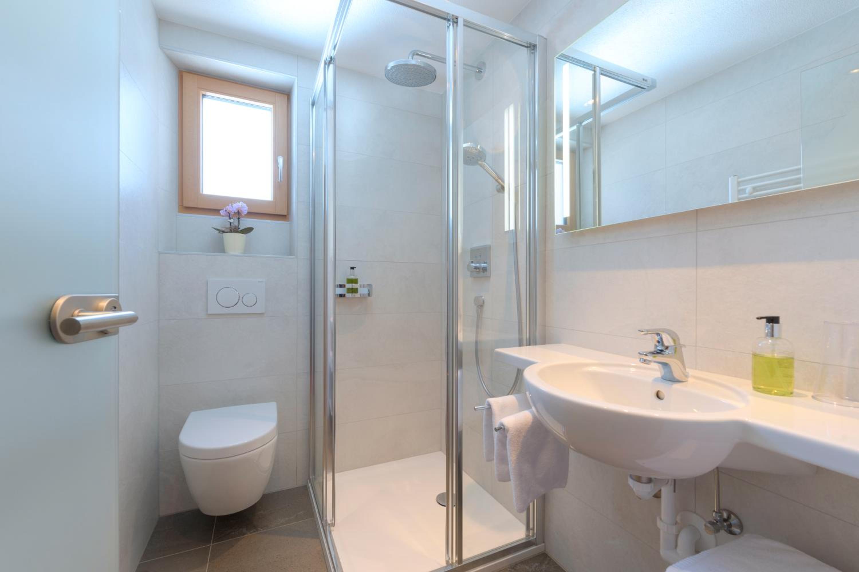 Double or Twin Room - Photo 2