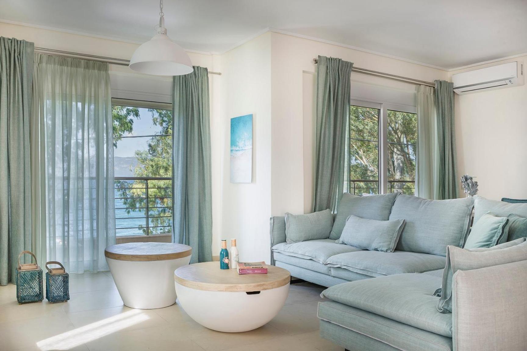 Deluxe Suite with Sea View