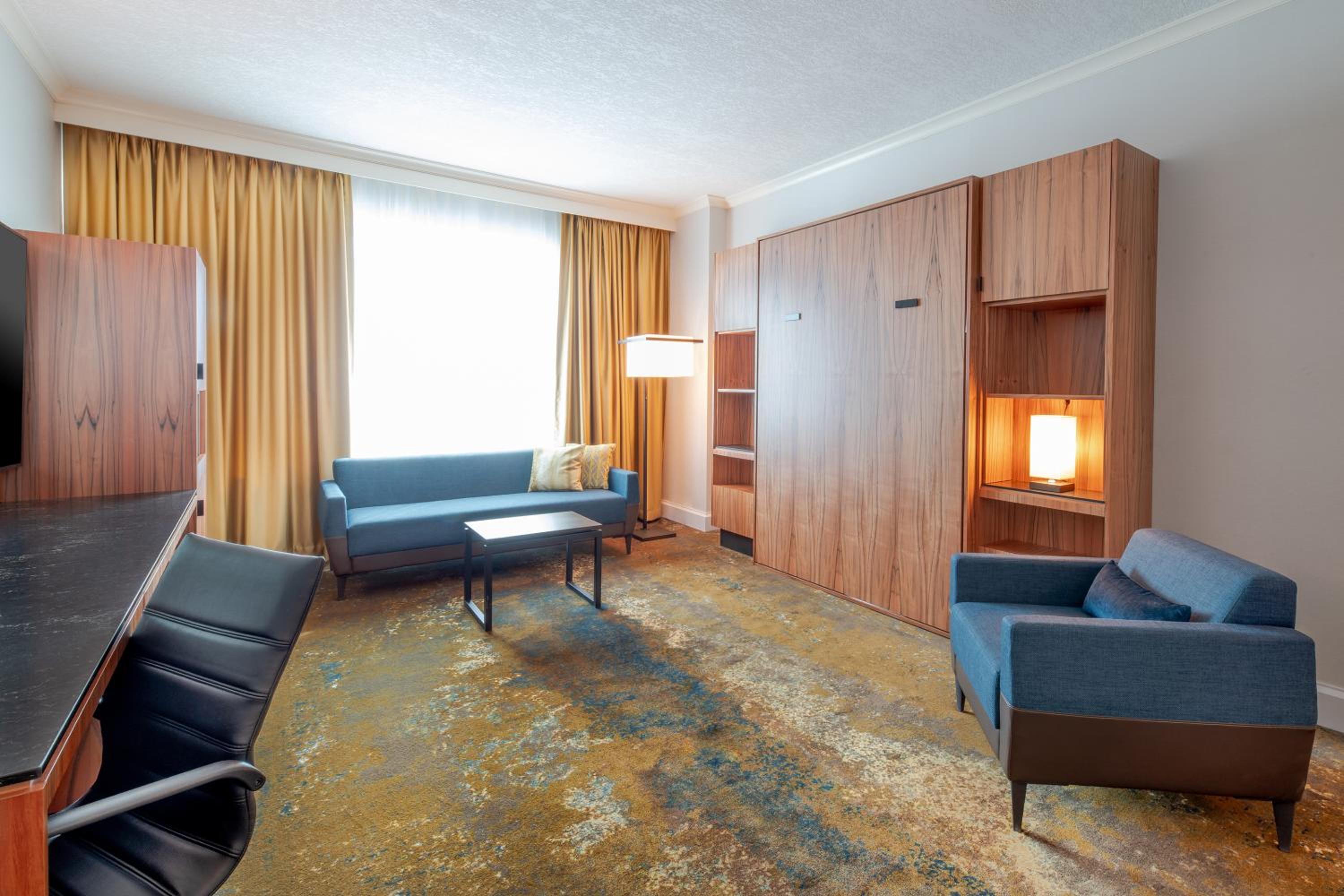 Club Suite - Photo 2