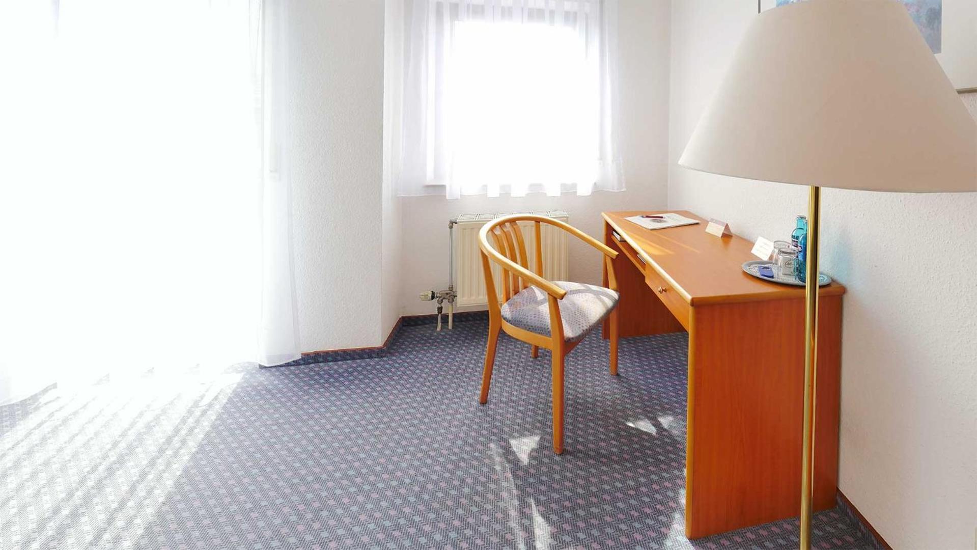Double Room - Photo 7