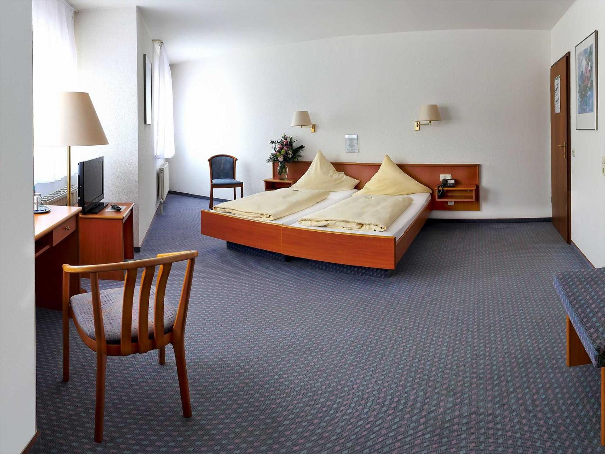 Double Room - Photo 4