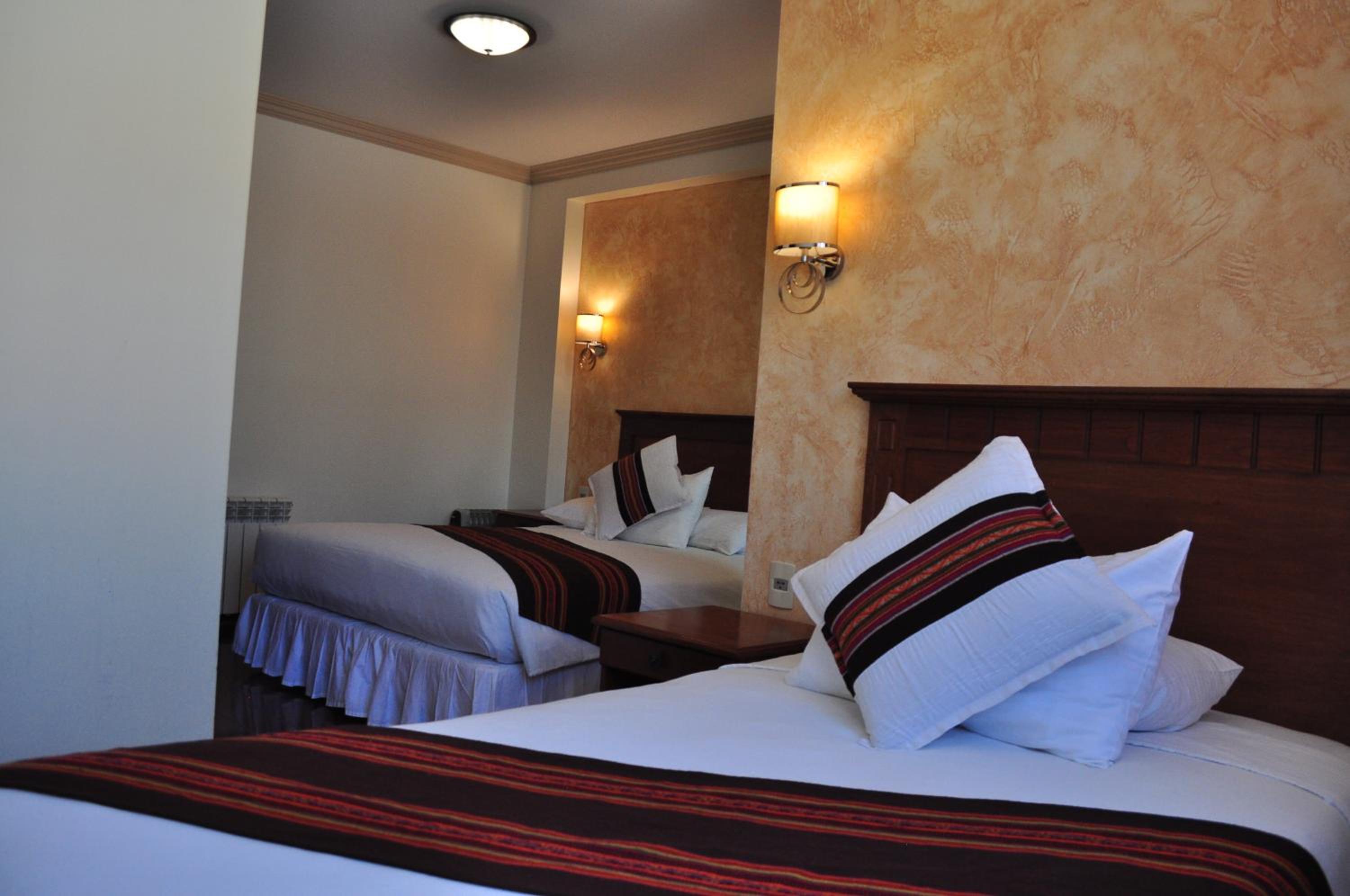 Deluxe Family Suite