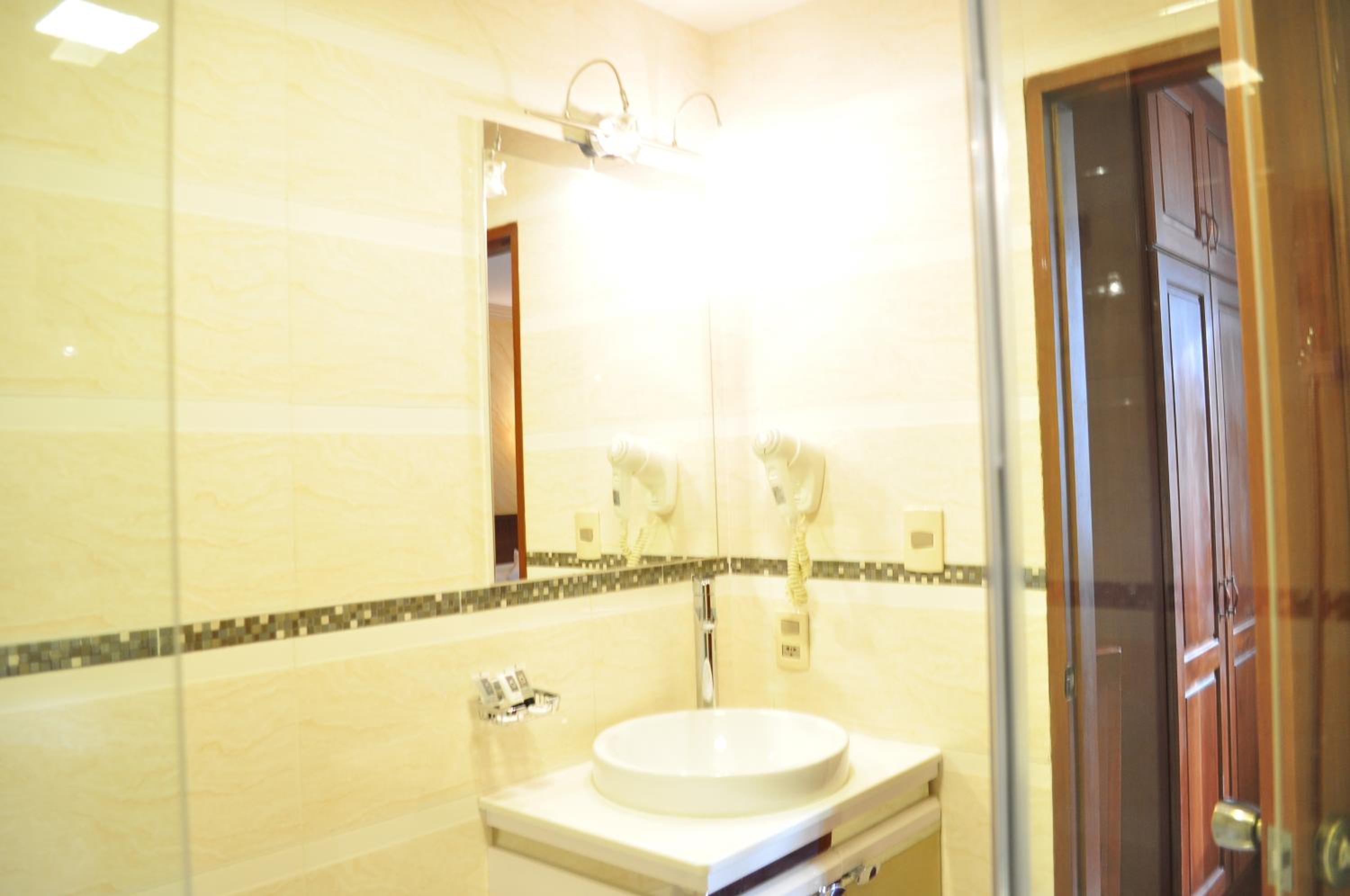 Deluxe Twin Room photo 3