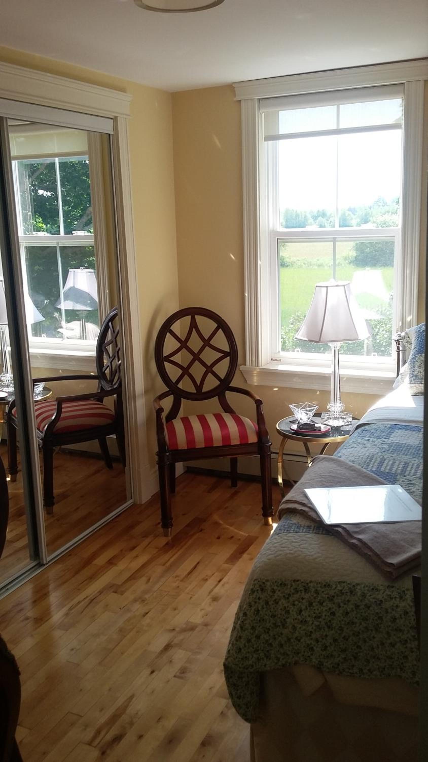 Queen Room with Garden View photo 3