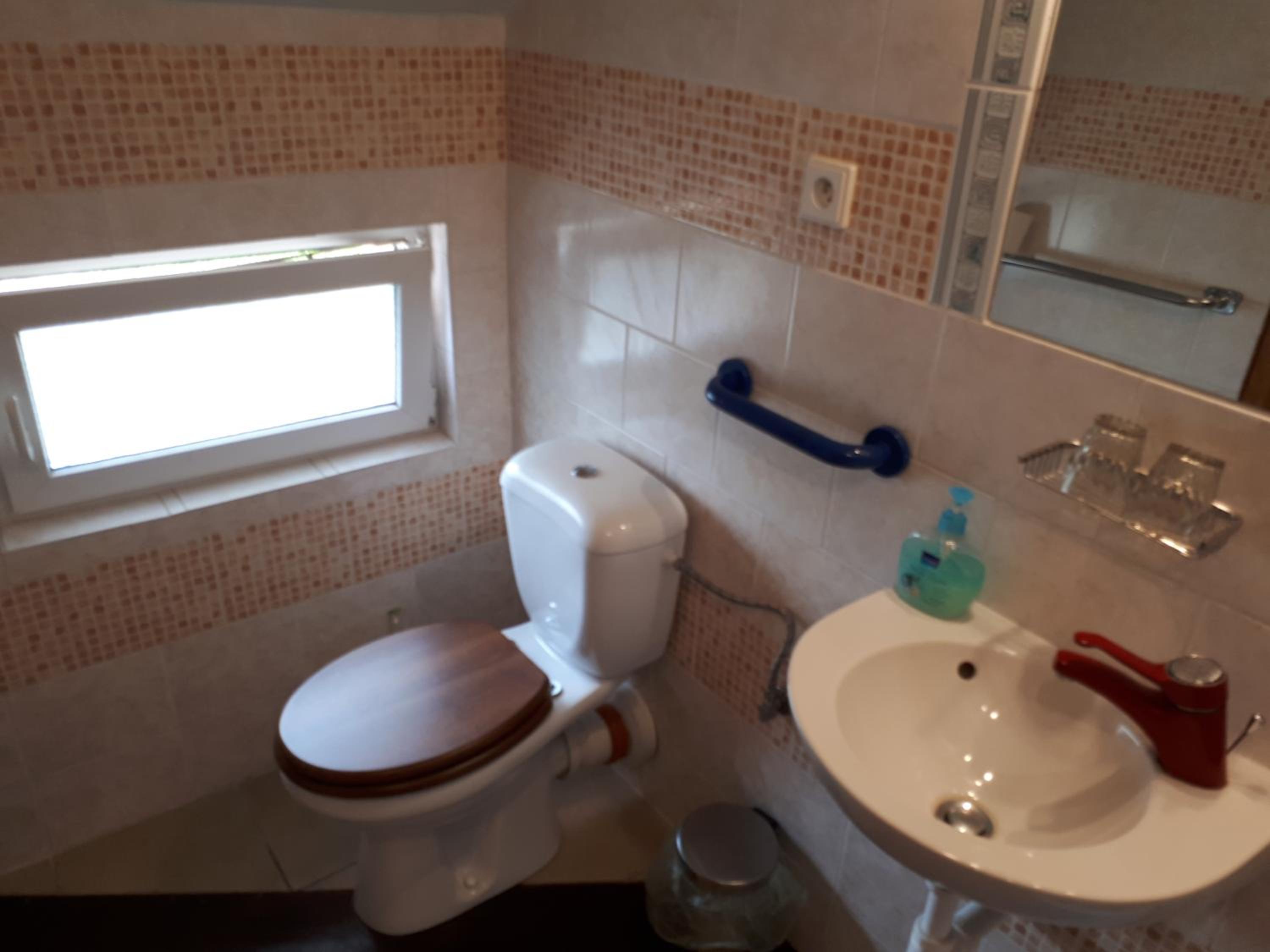 Apartment - Ground Floor photo 2
