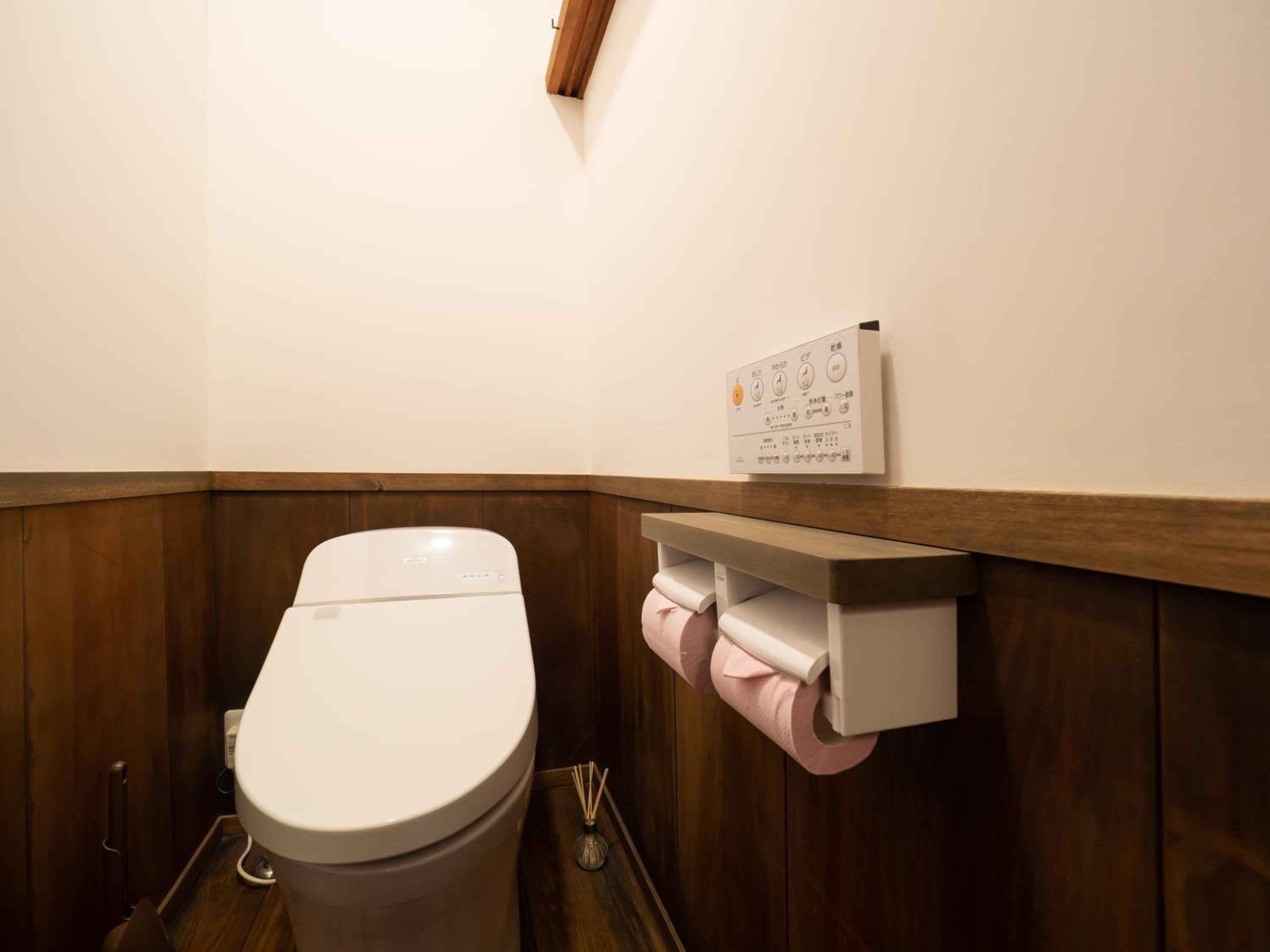 Japanese-Style Twin Room with Shared Bathroom photo 2