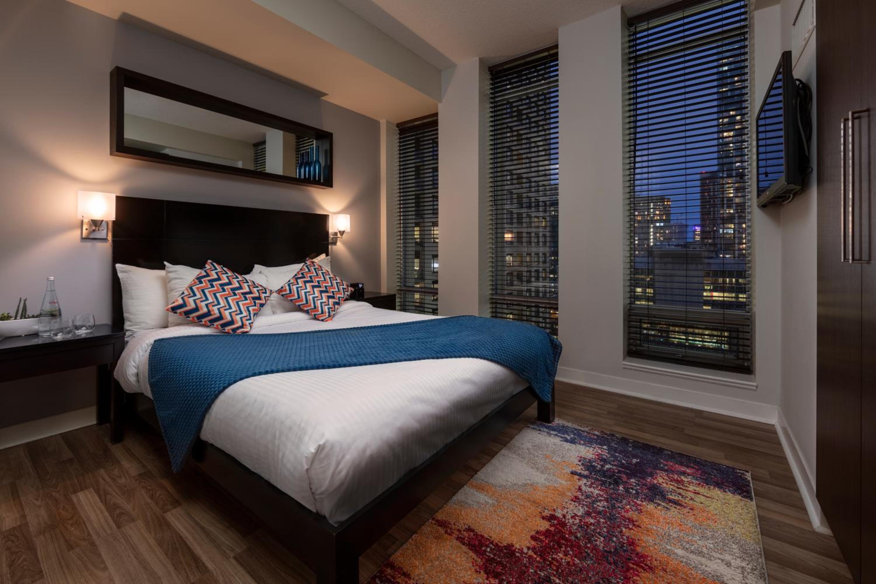 Family Suite with Sofabed - Photo 1