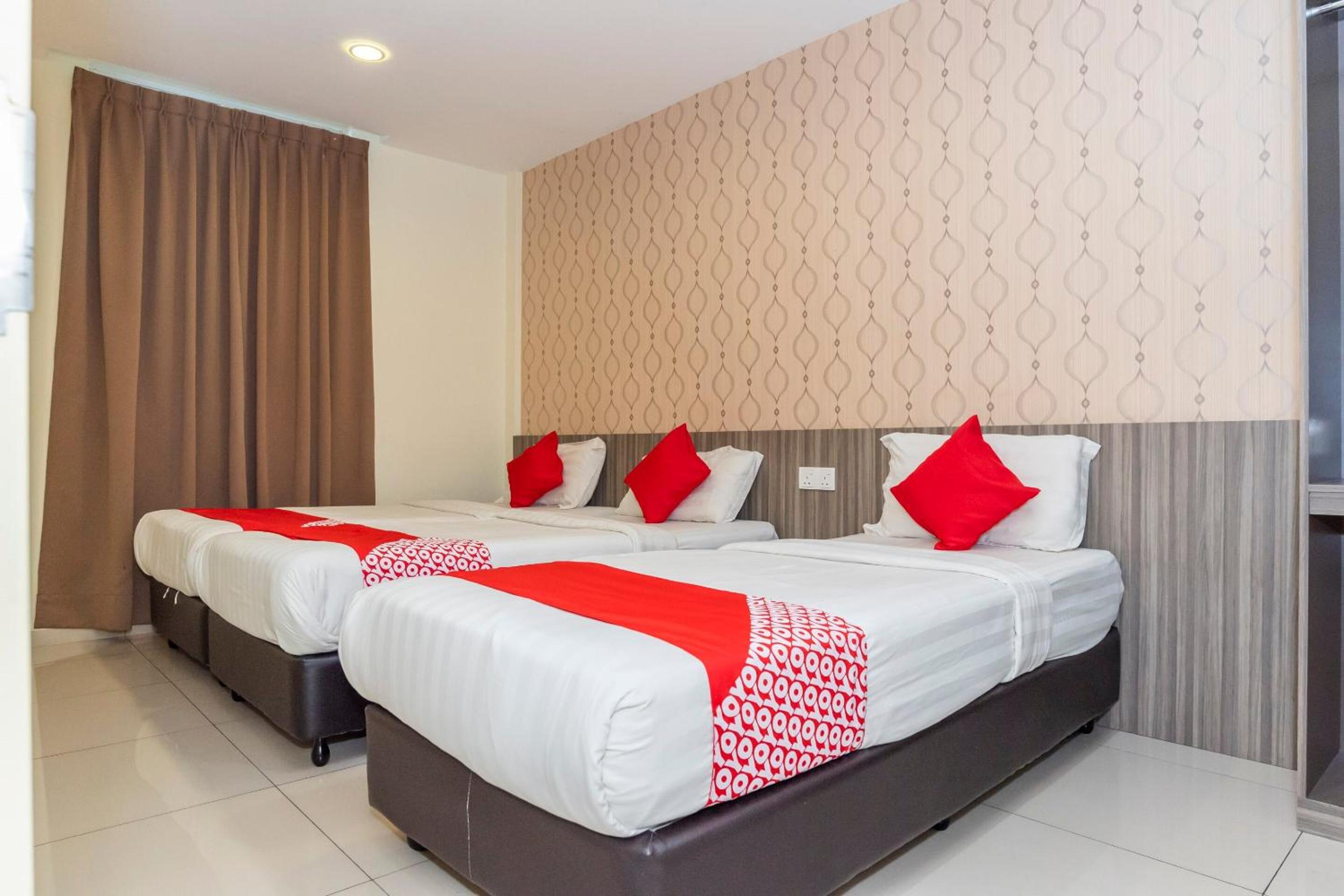 Superior Suite - Photo 3